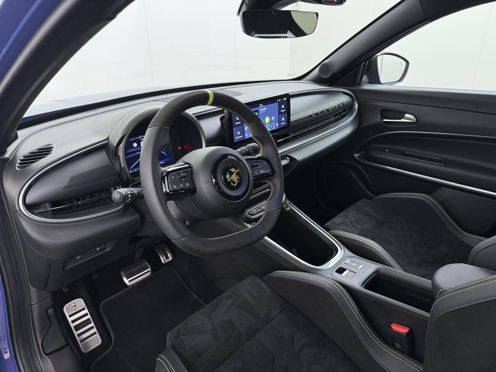 Abarth 600E Scorpionissima 54 kWh 13
