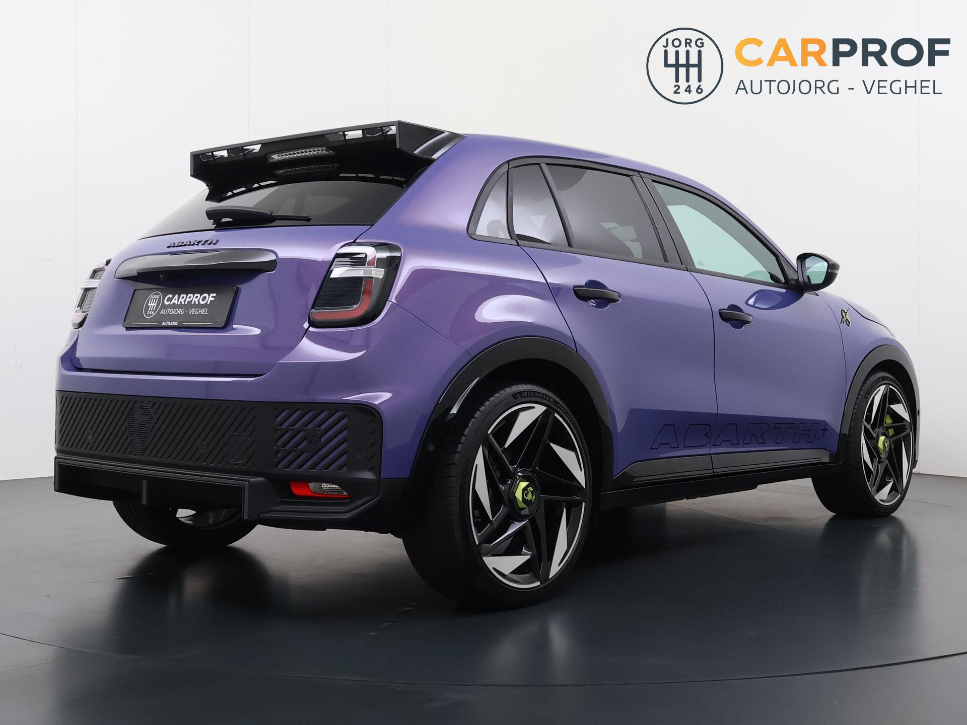 Abarth 600E Scorpionissima 54 kWh 2