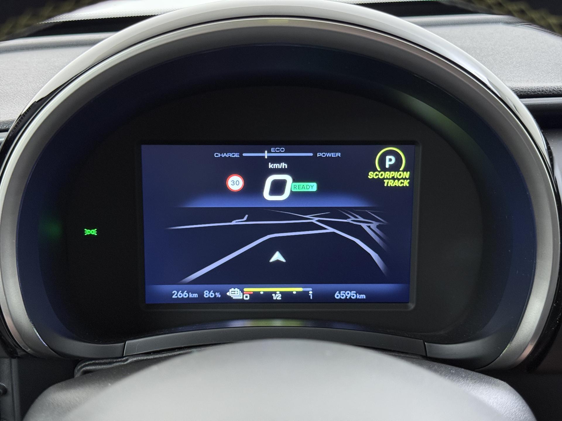 Abarth 600E Scorpionissima 54 kWh 26
