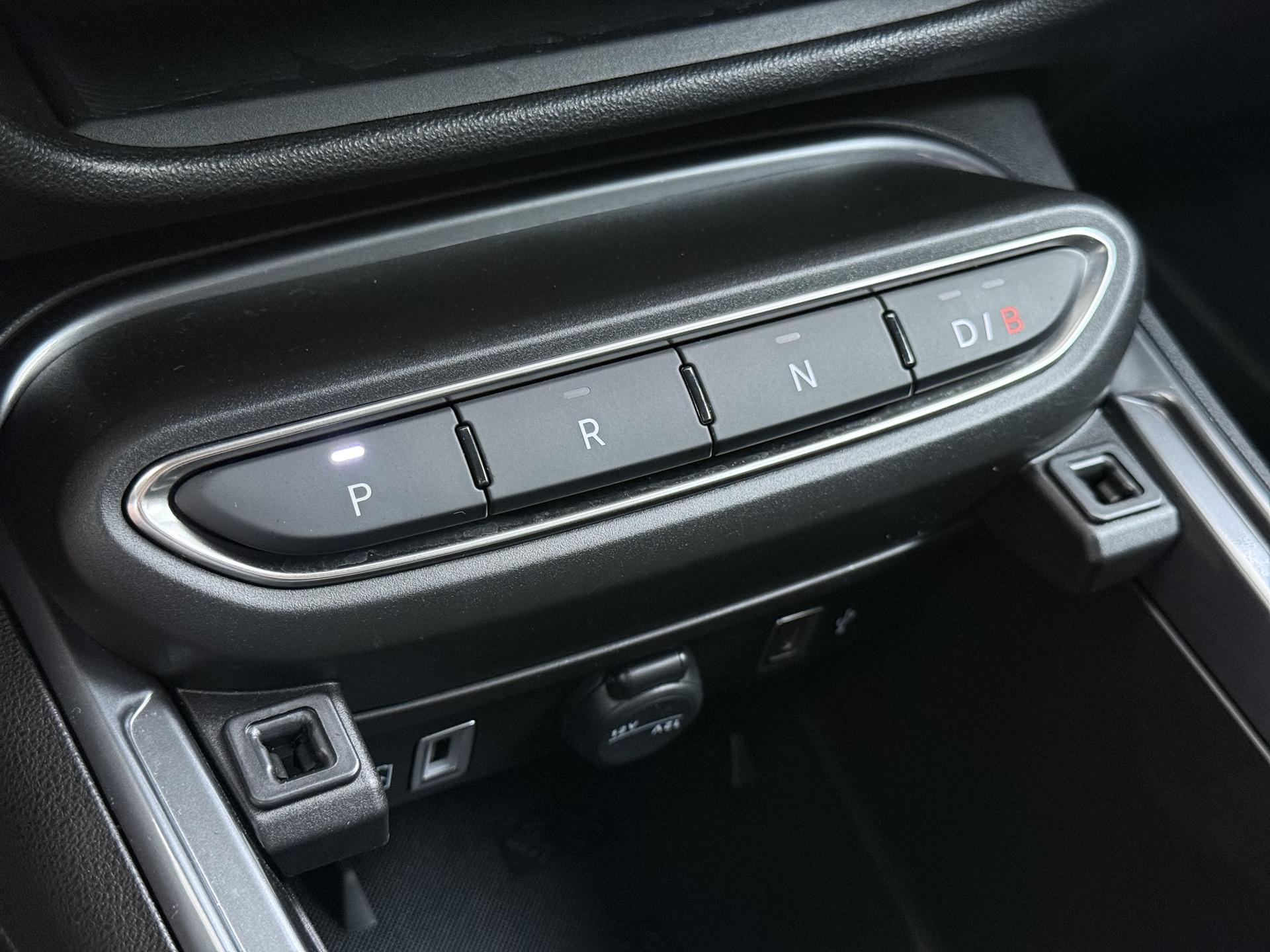 Abarth 600E Scorpionissima 54 kWh 40