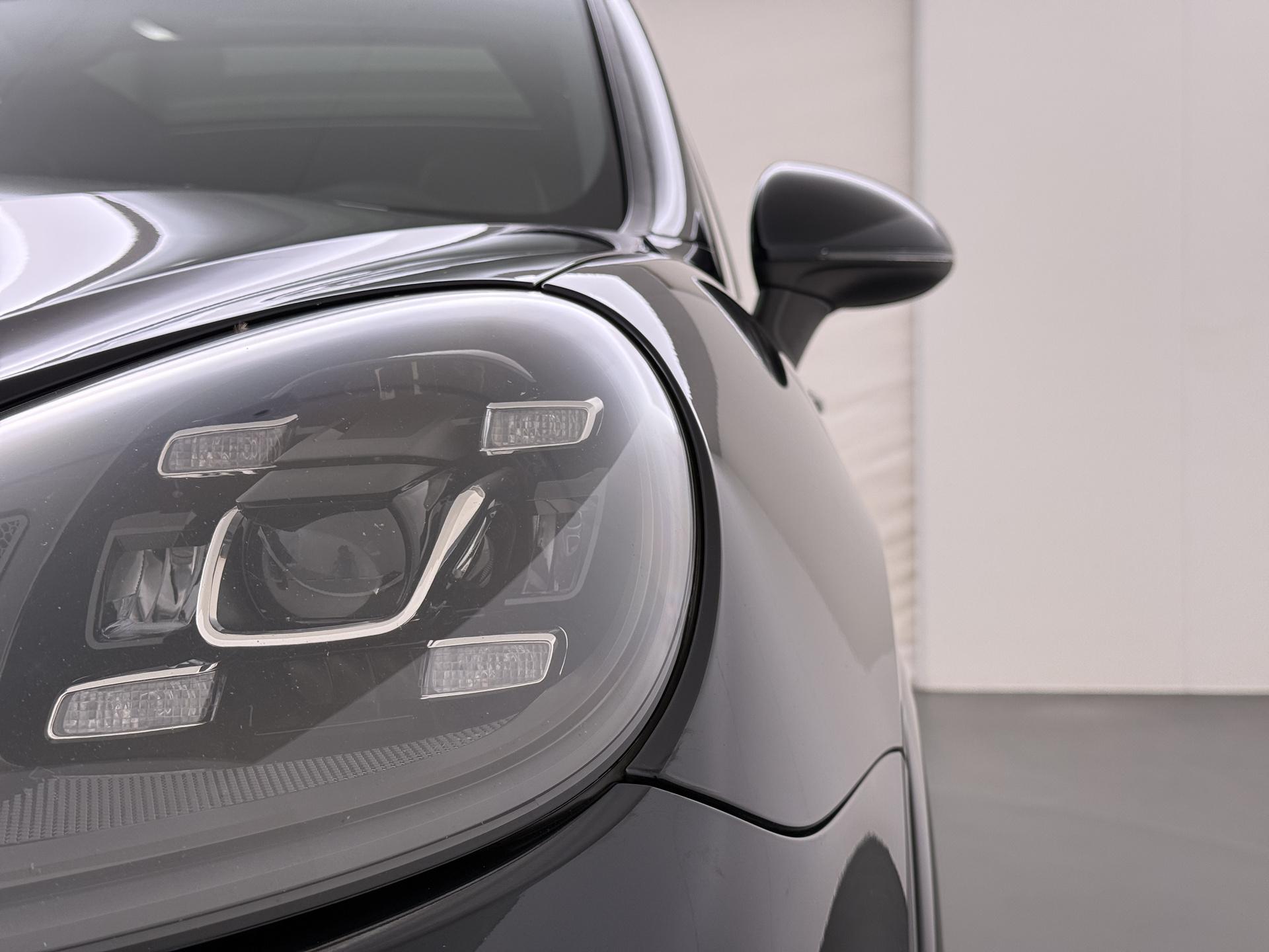 Porsche Cayenne 3.0 S E-Hybrid 11