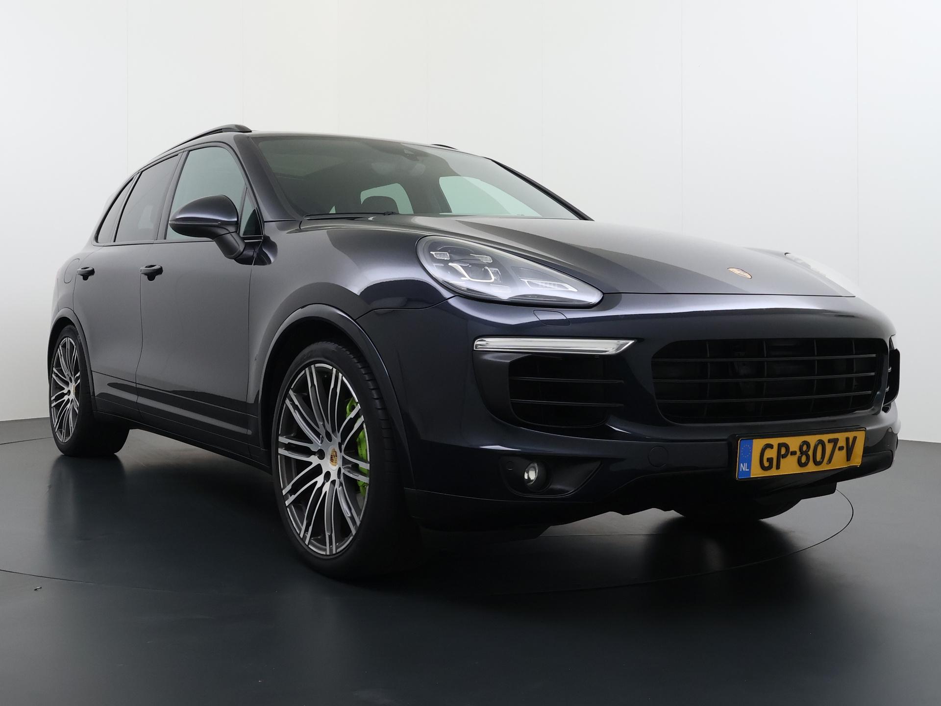 Porsche Cayenne 3.0 S E-Hybrid 3