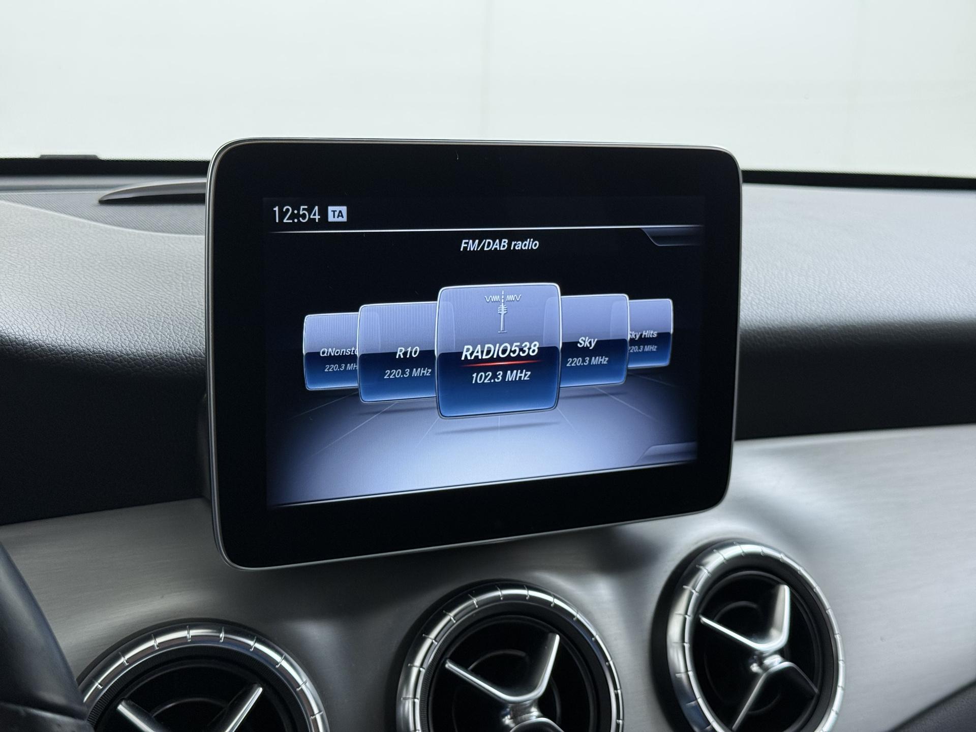 Mercedes-Benz CLA-klasse Shooting Brake 180 Business Solution AMG 29
