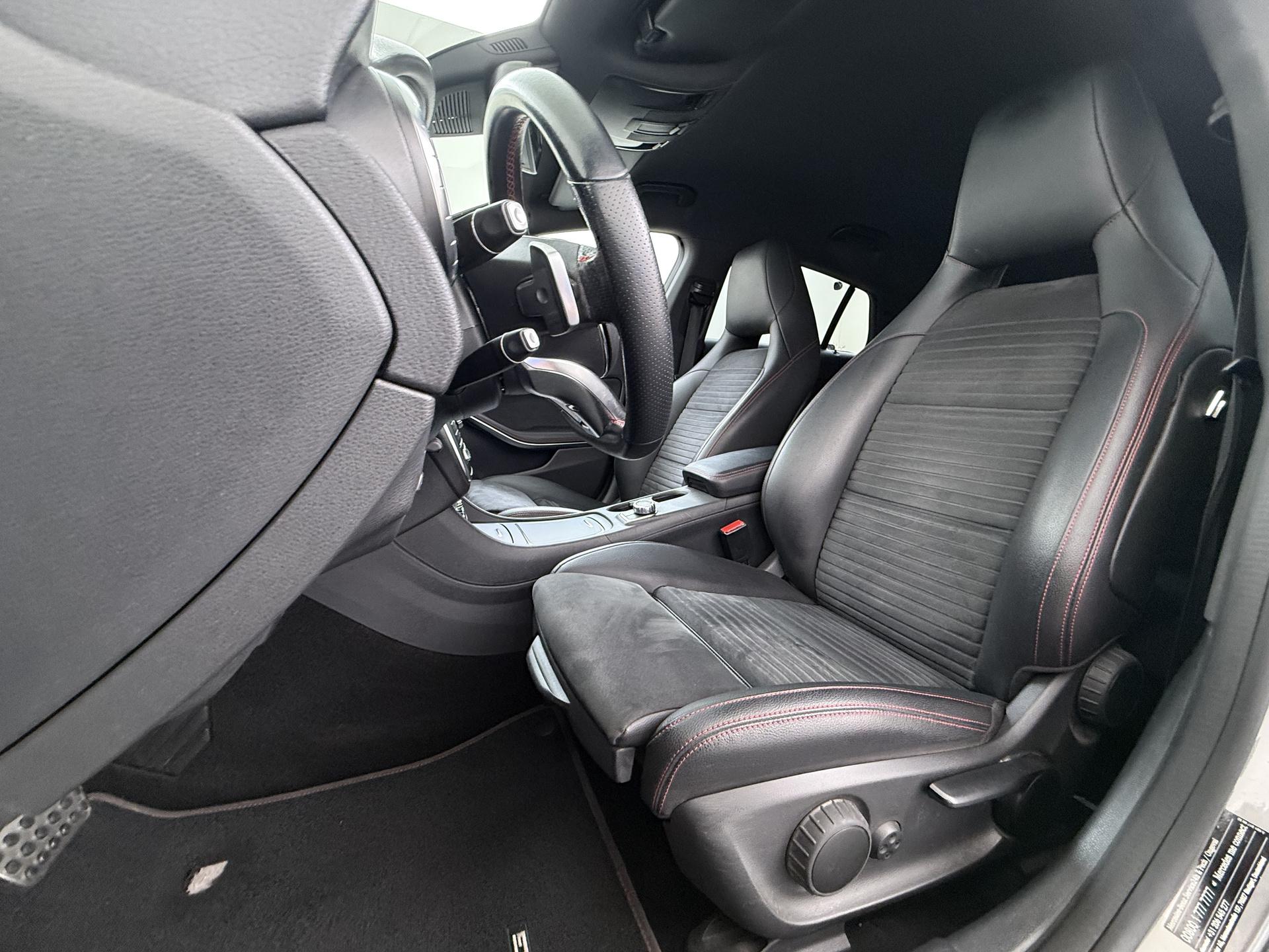 Mercedes-Benz CLA-klasse Shooting Brake 180 Business Solution AMG 6