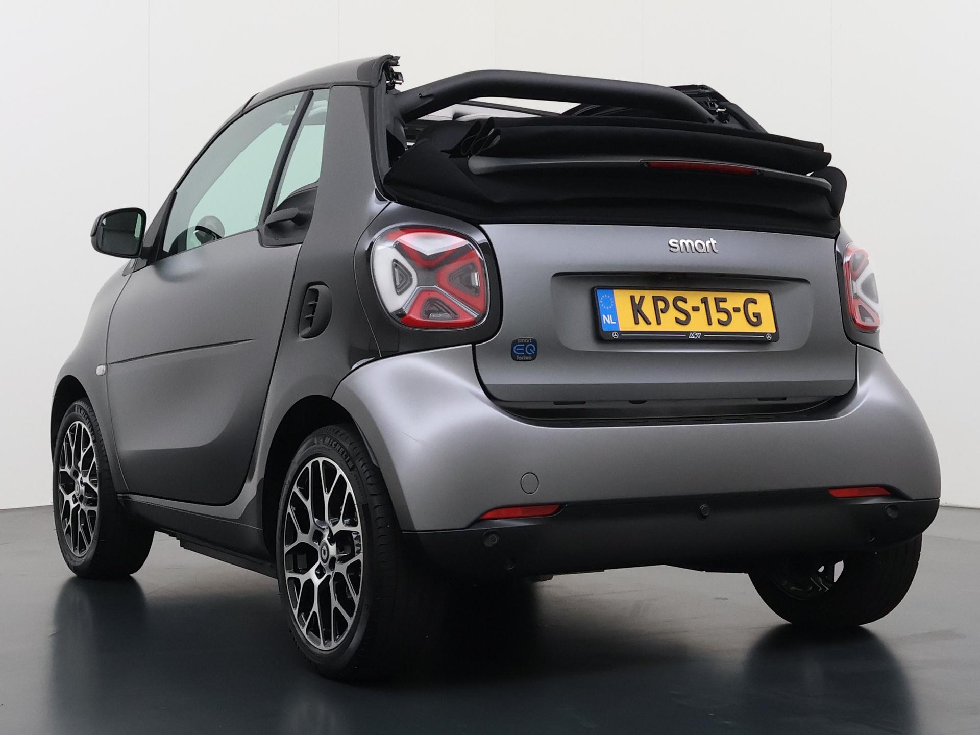Smart fortwo cabrio EQ Comfort PLUS 18 kWh 2
