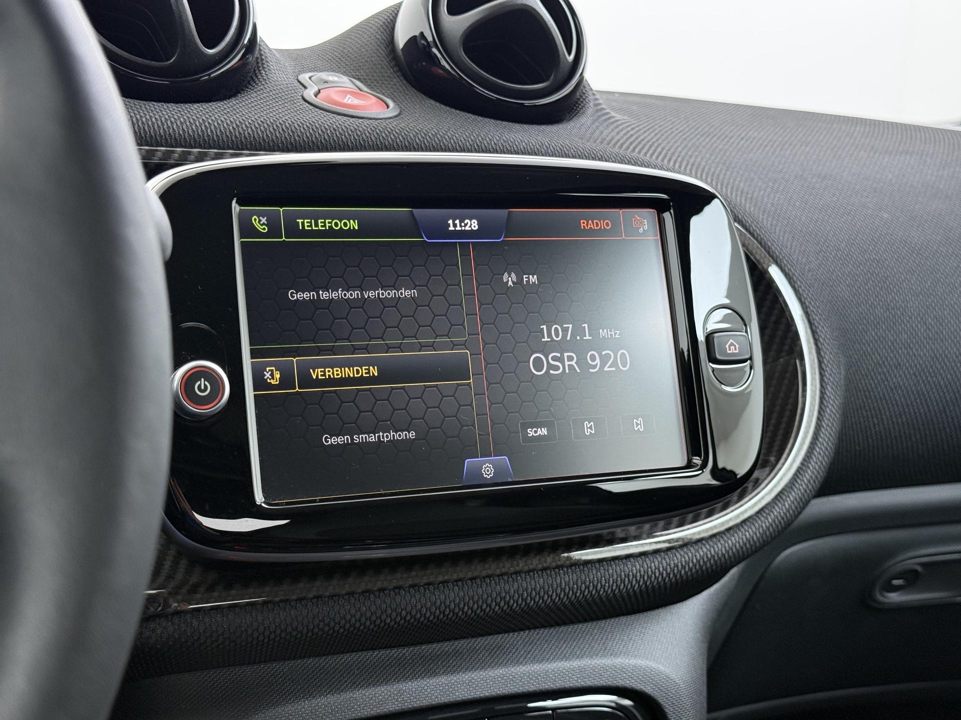 Smart fortwo cabrio EQ Comfort PLUS 18 kWh 28