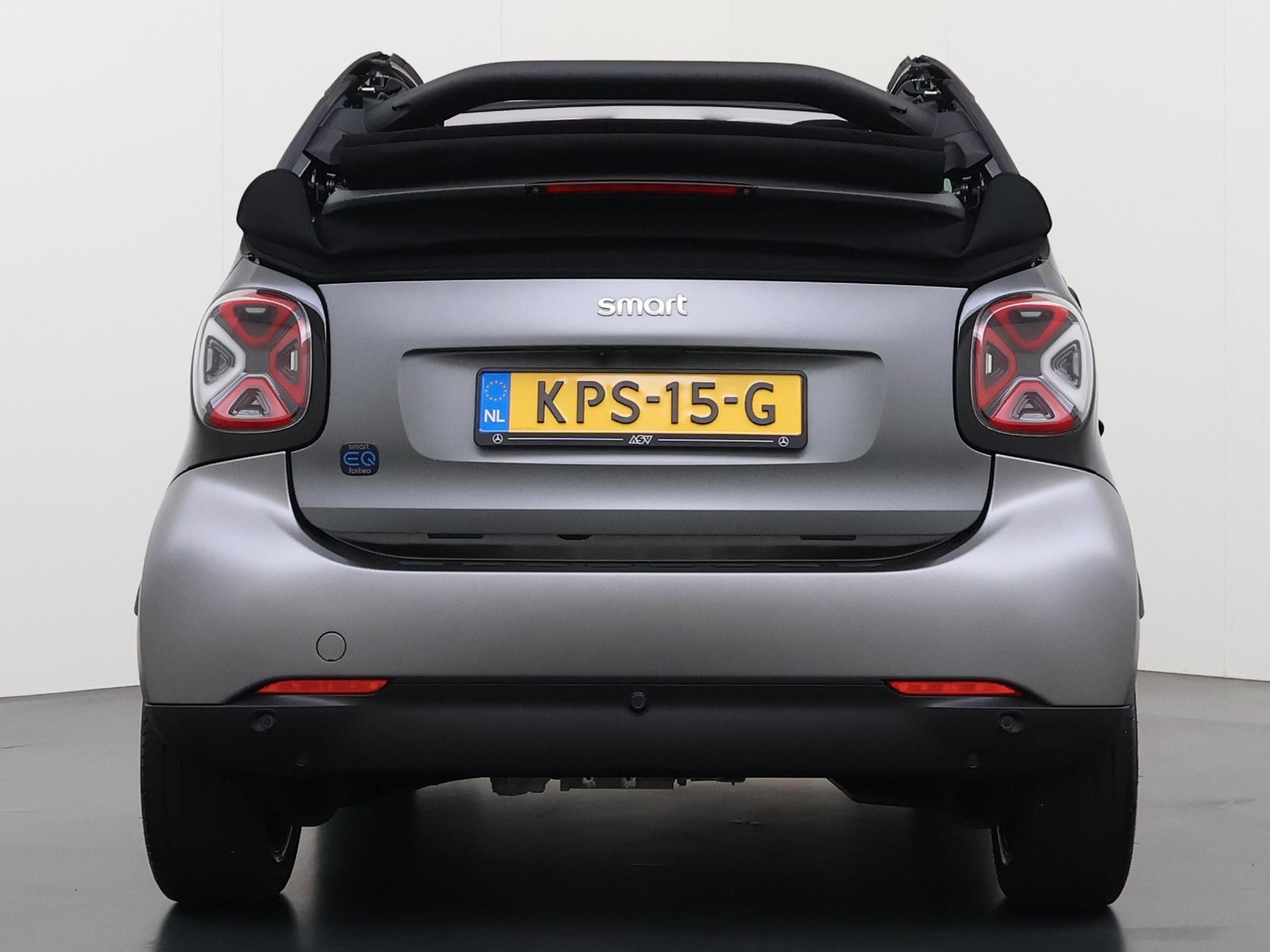 Smart fortwo cabrio EQ Comfort PLUS 18 kWh 3