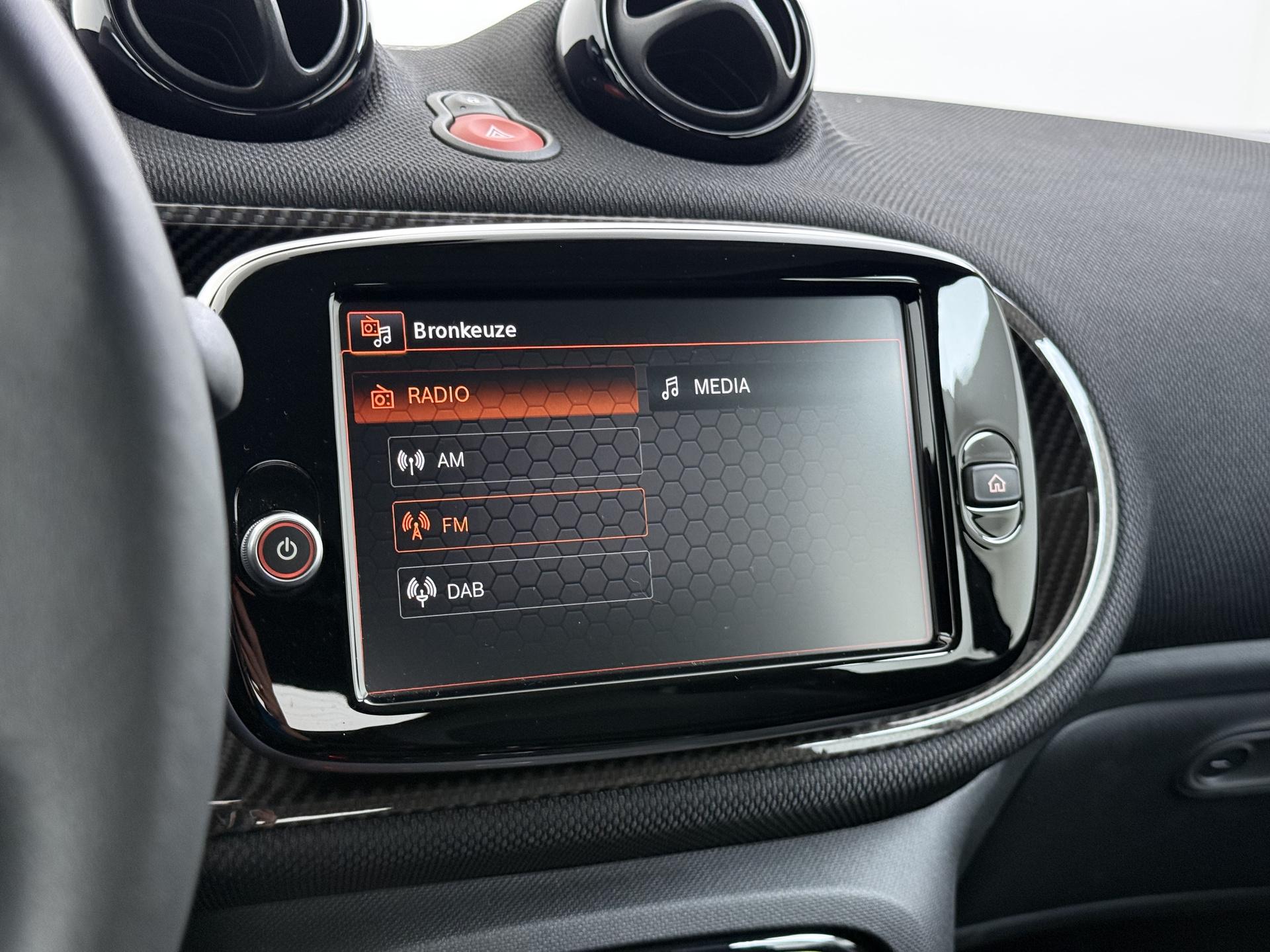 Smart fortwo cabrio EQ Comfort PLUS 18 kWh 30