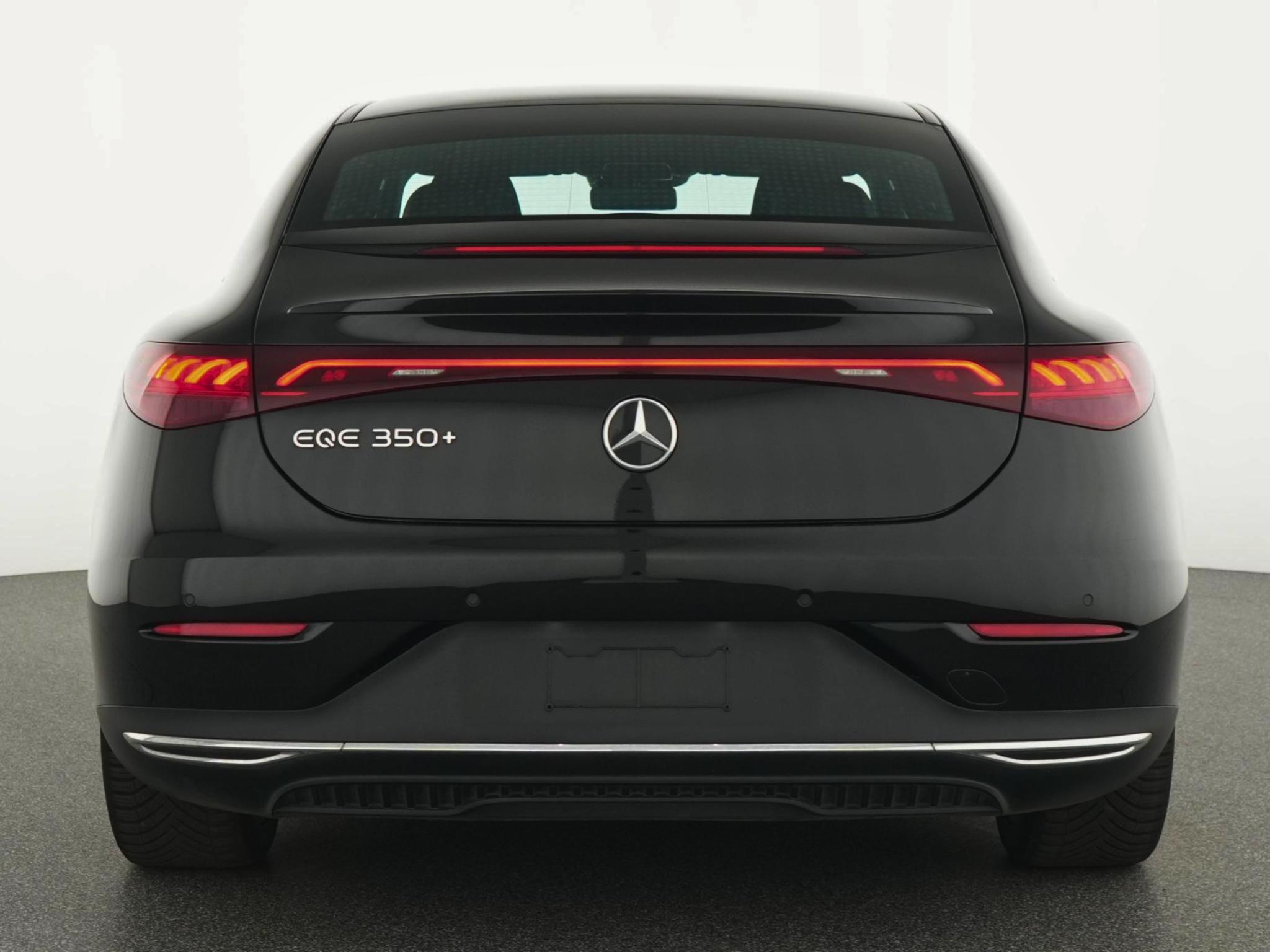 Mercedes-Benz EQE 350 Business Edition 11