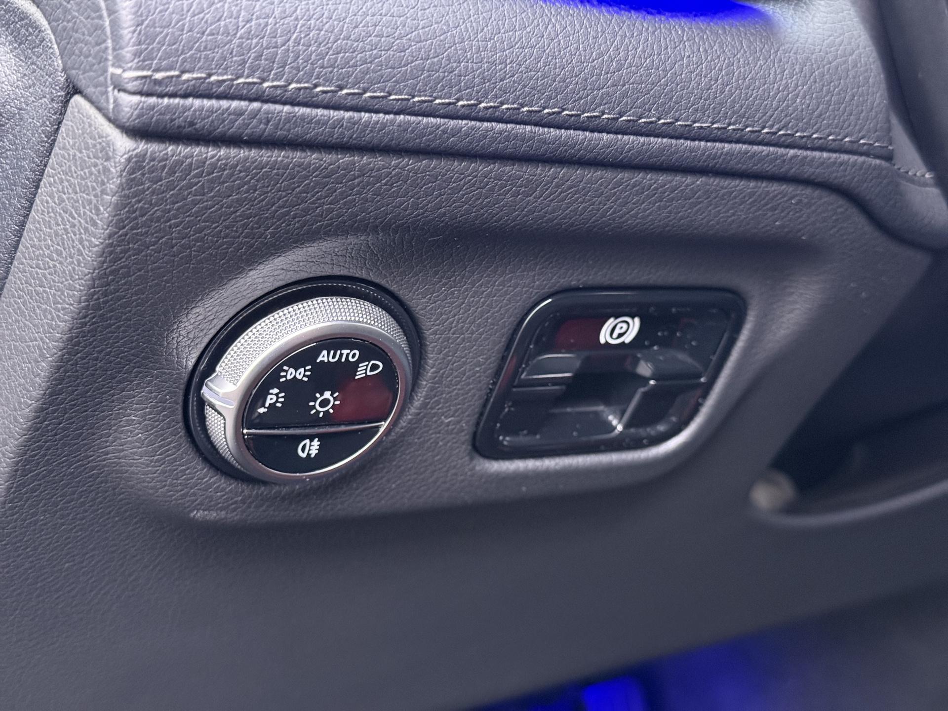 Mercedes-Benz EQE 350+ Business Solution Luxury 96 kWh 21