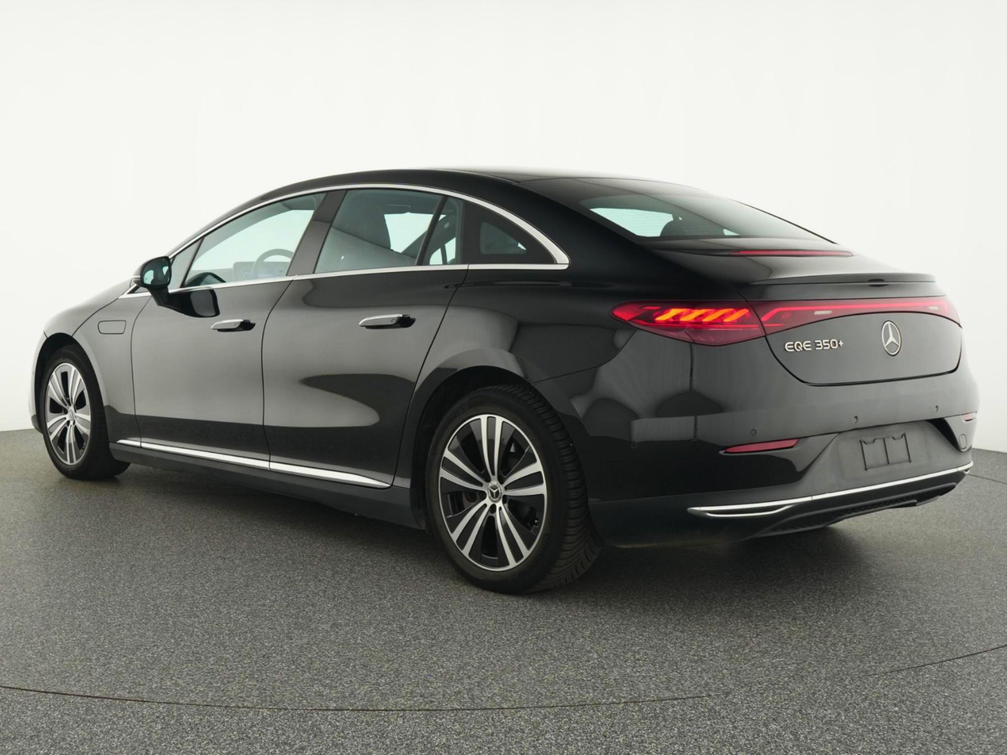 Mercedes-Benz EQE 350 Business Edition 6
