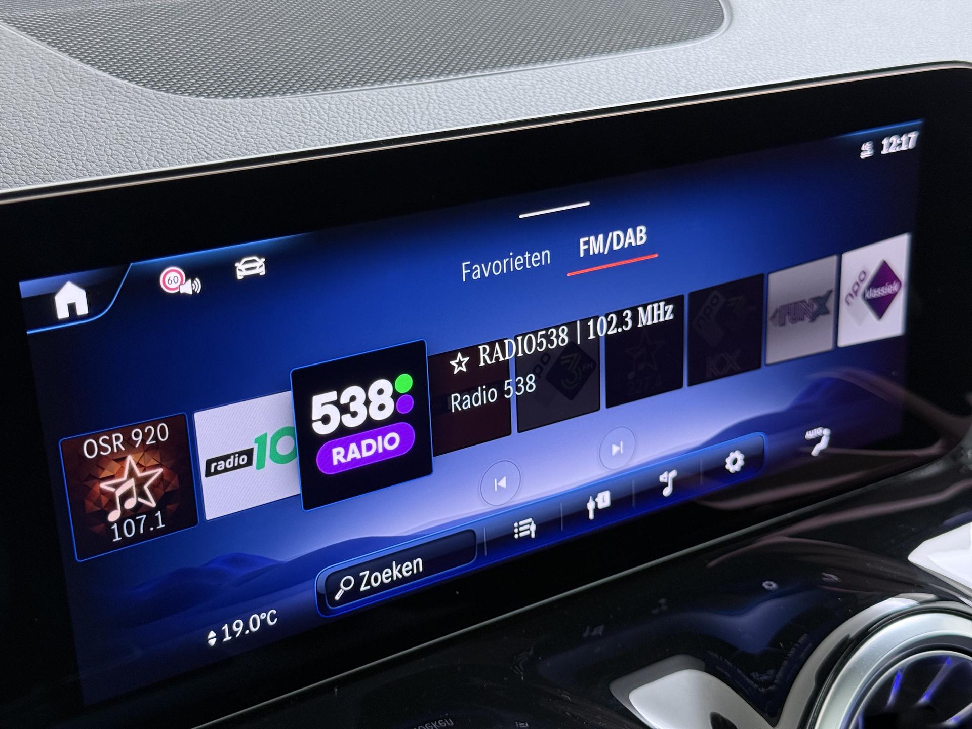 Mercedes-Benz EQB 250+ Business Star Edition 42