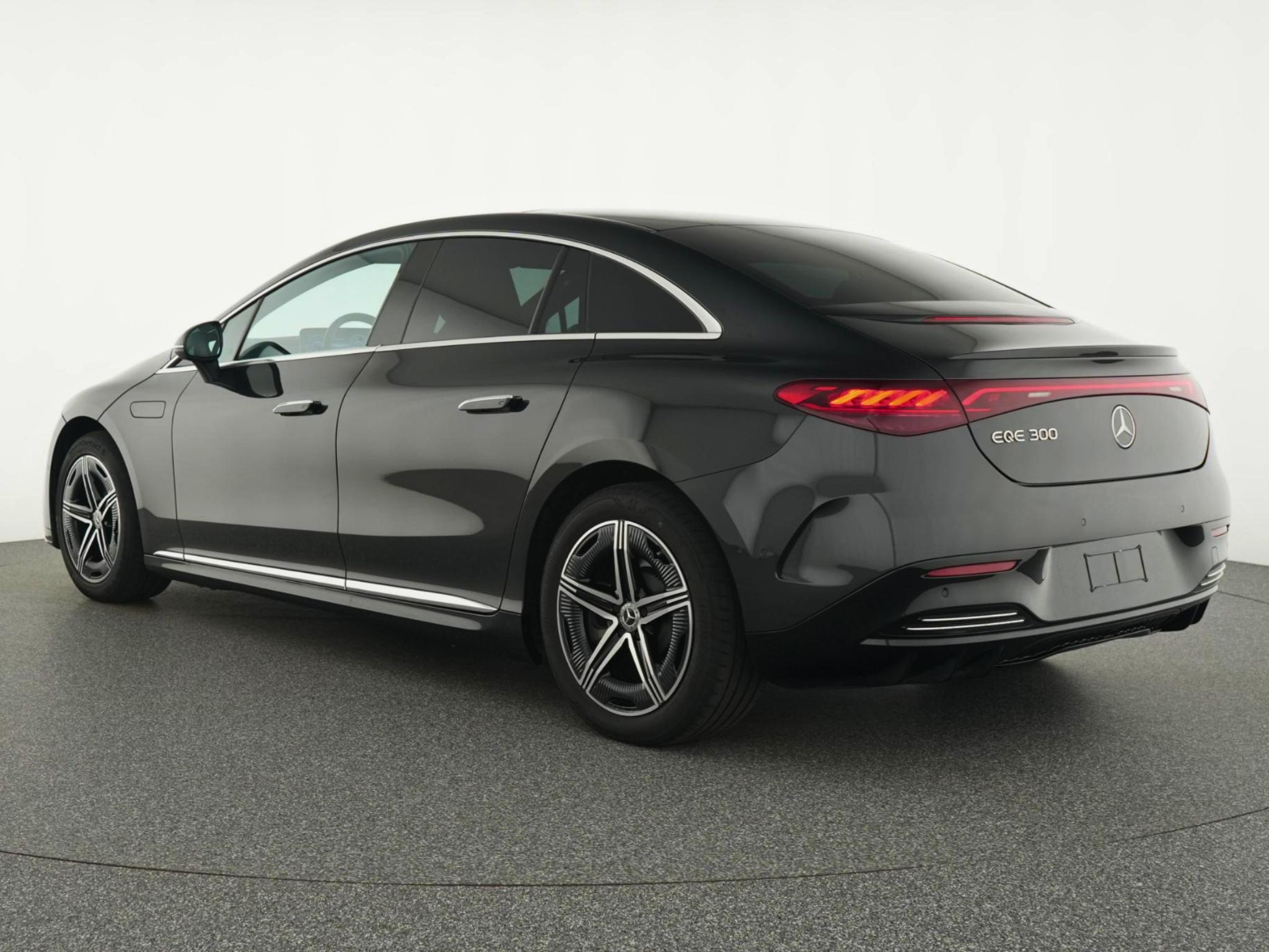 Mercedes-Benz EQE 300 Business Solution AMG 90 kWh 10