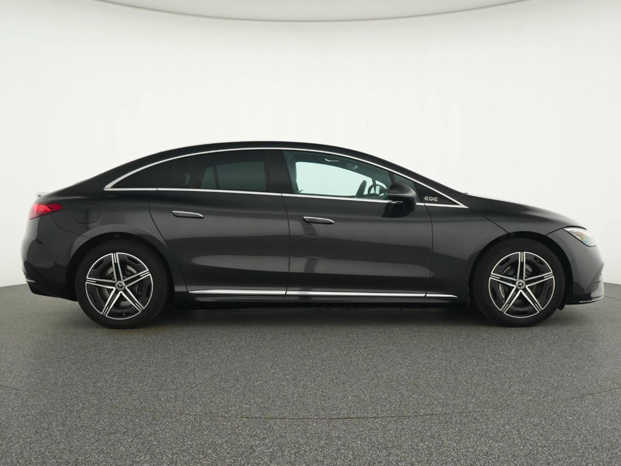 Mercedes-Benz EQE 300 Business Solution AMG 90 kWh 3