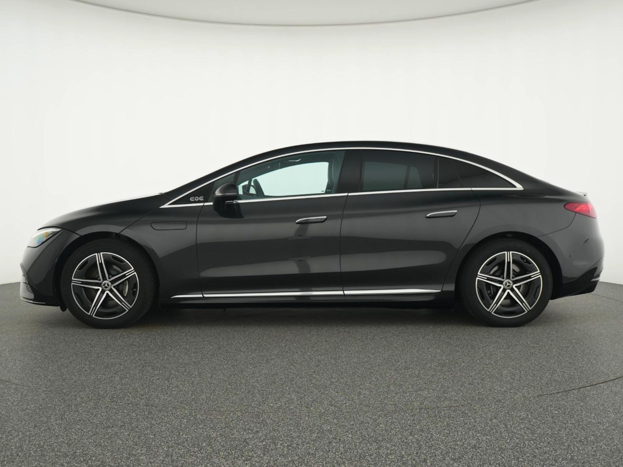 Mercedes-Benz EQE 300 Business Solution AMG 90 kWh 9