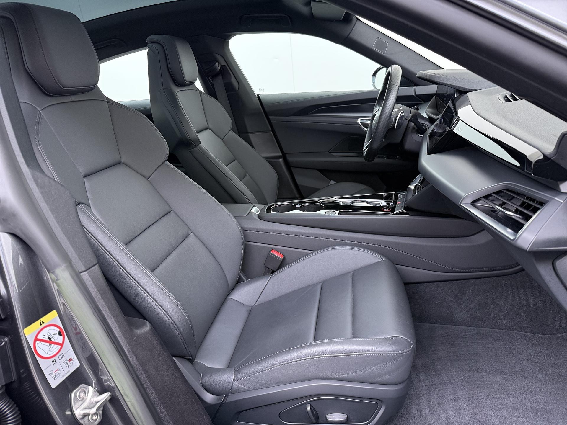 Audi e-tron GT GT 93 kWh 41