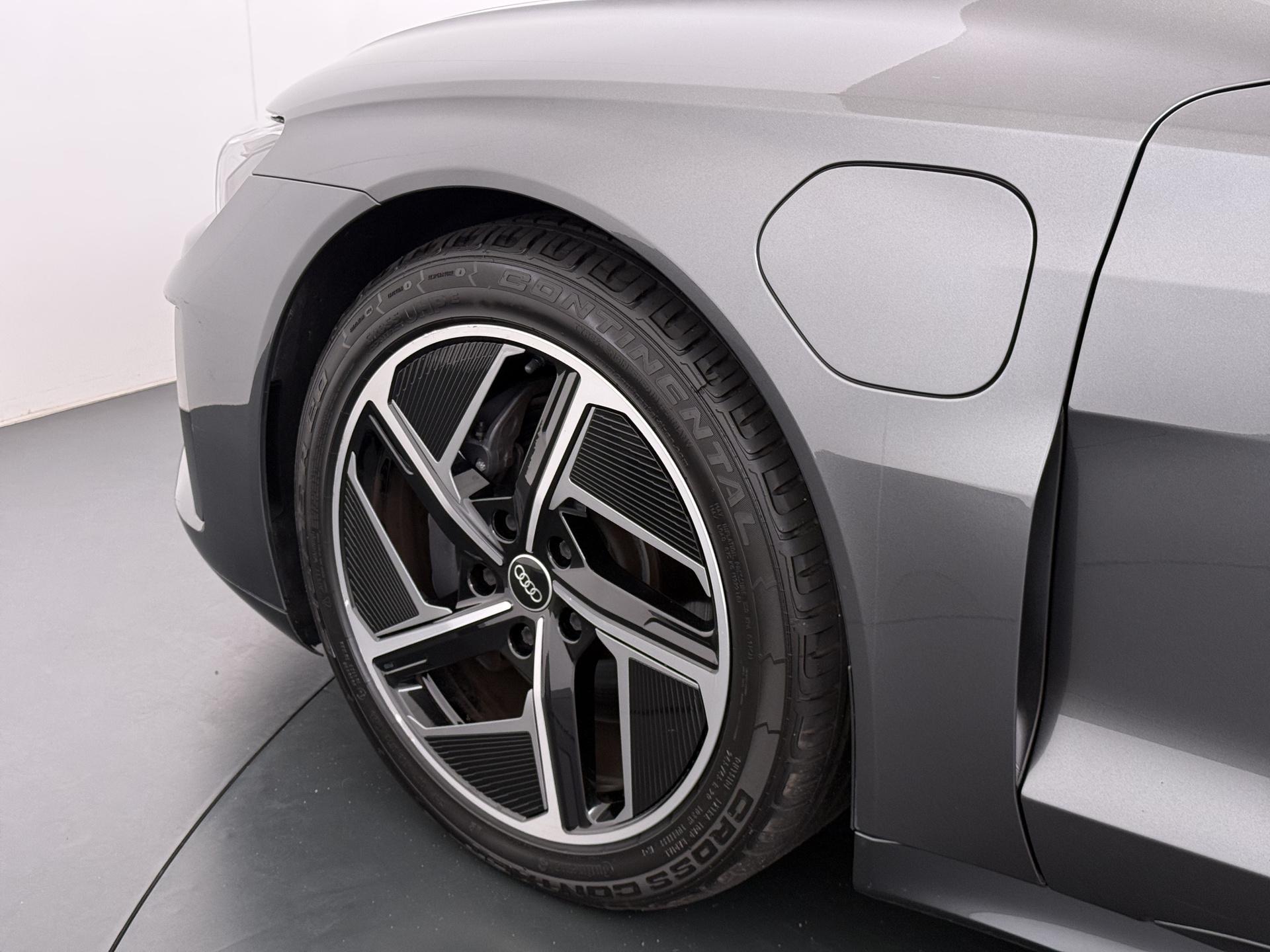 Audi e-tron GT GT 93 kWh 8