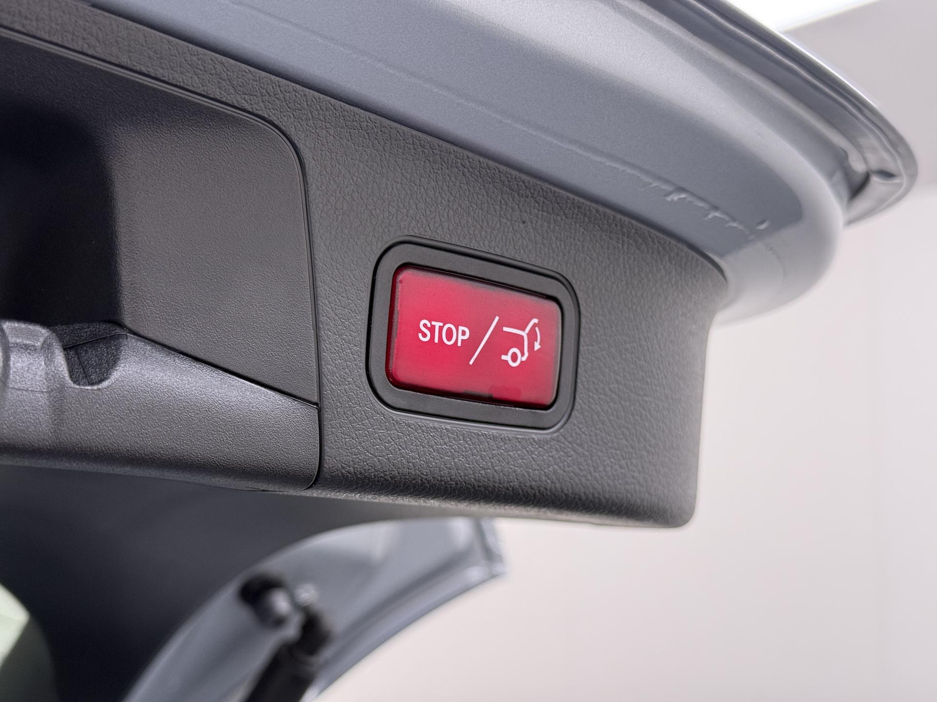 Mercedes-Benz EQA 250 Business Line 17