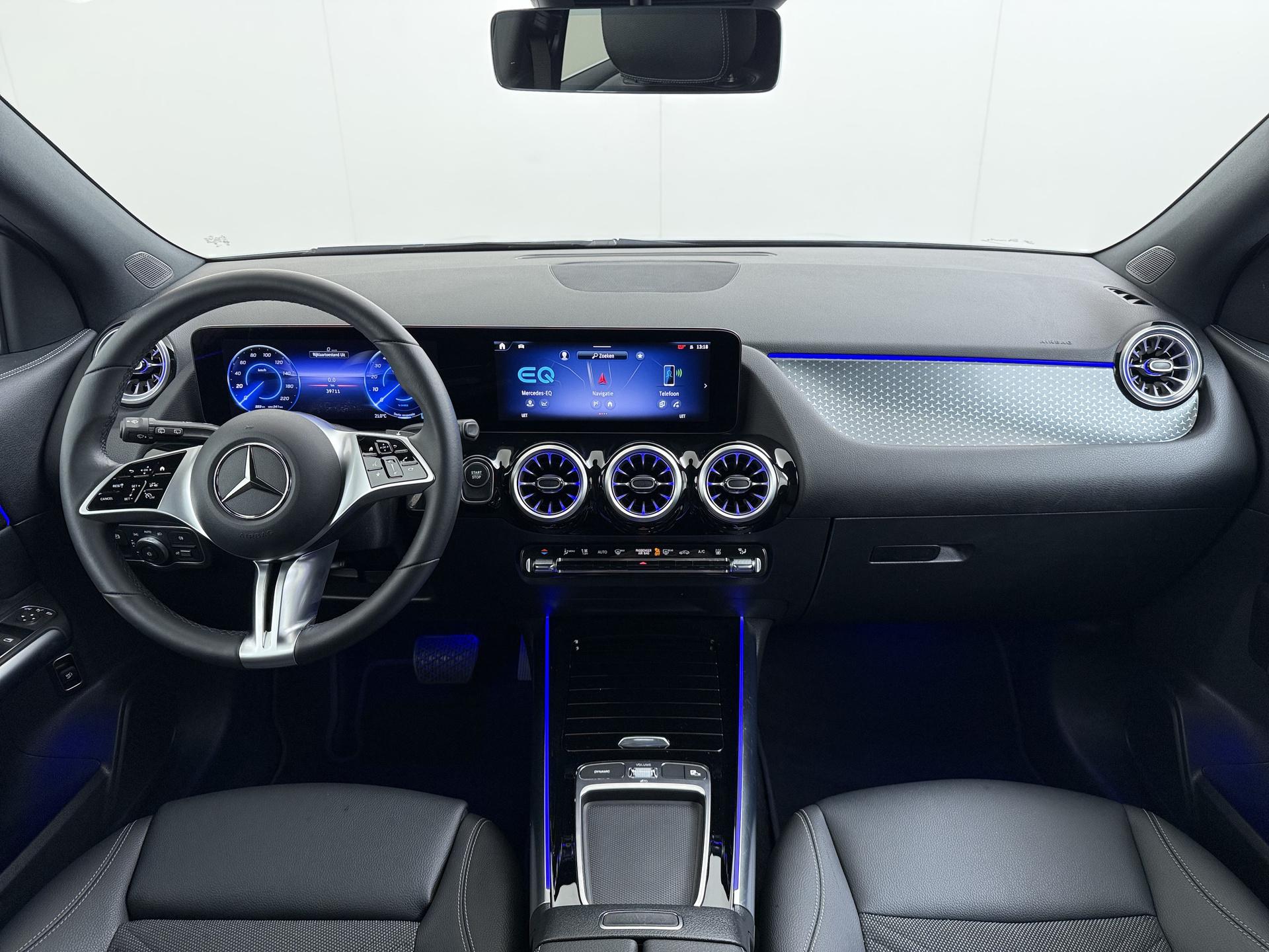 Mercedes-Benz EQA 250 Business Line 25