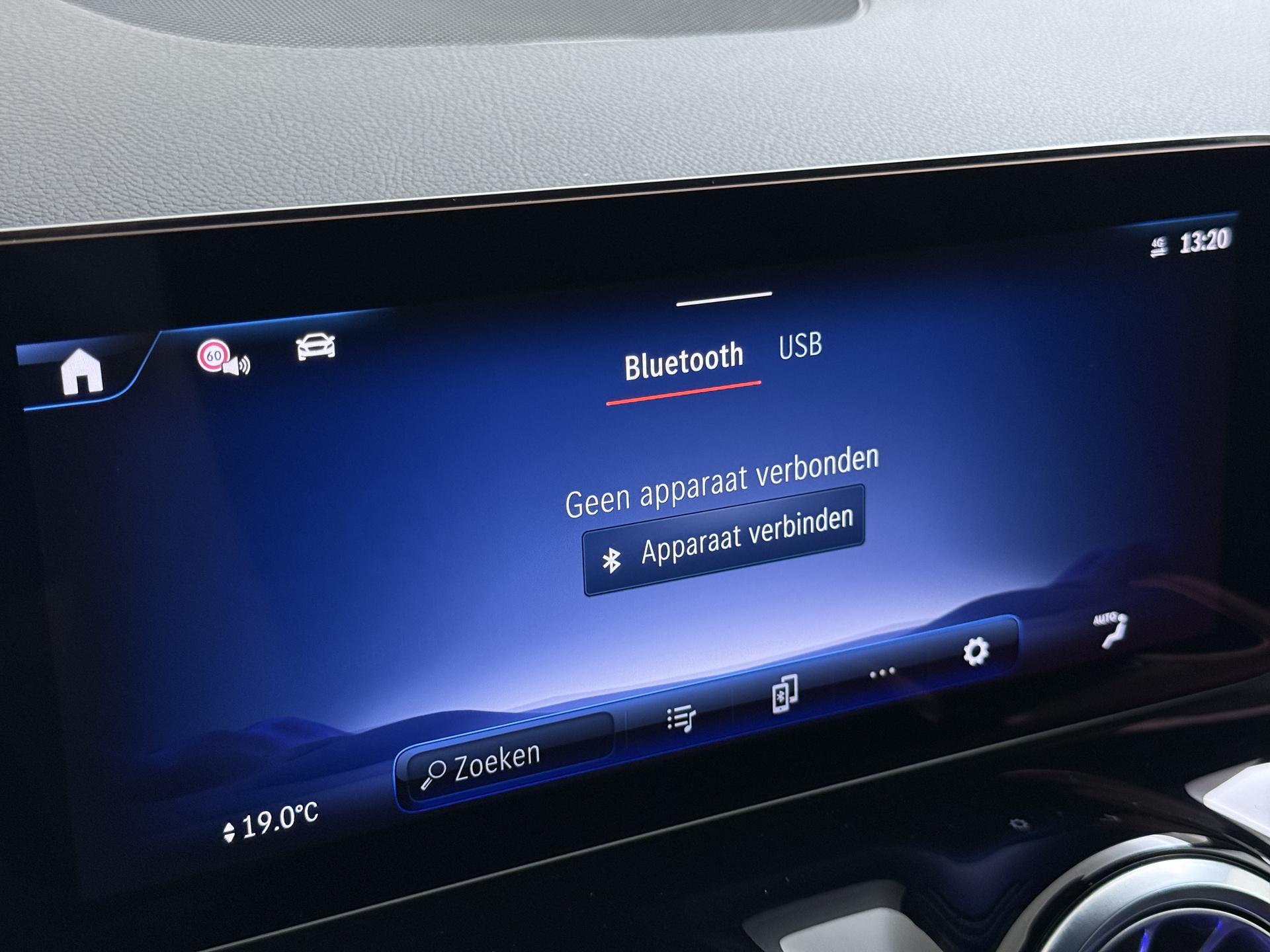 Mercedes-Benz EQA 250 Business Line 40
