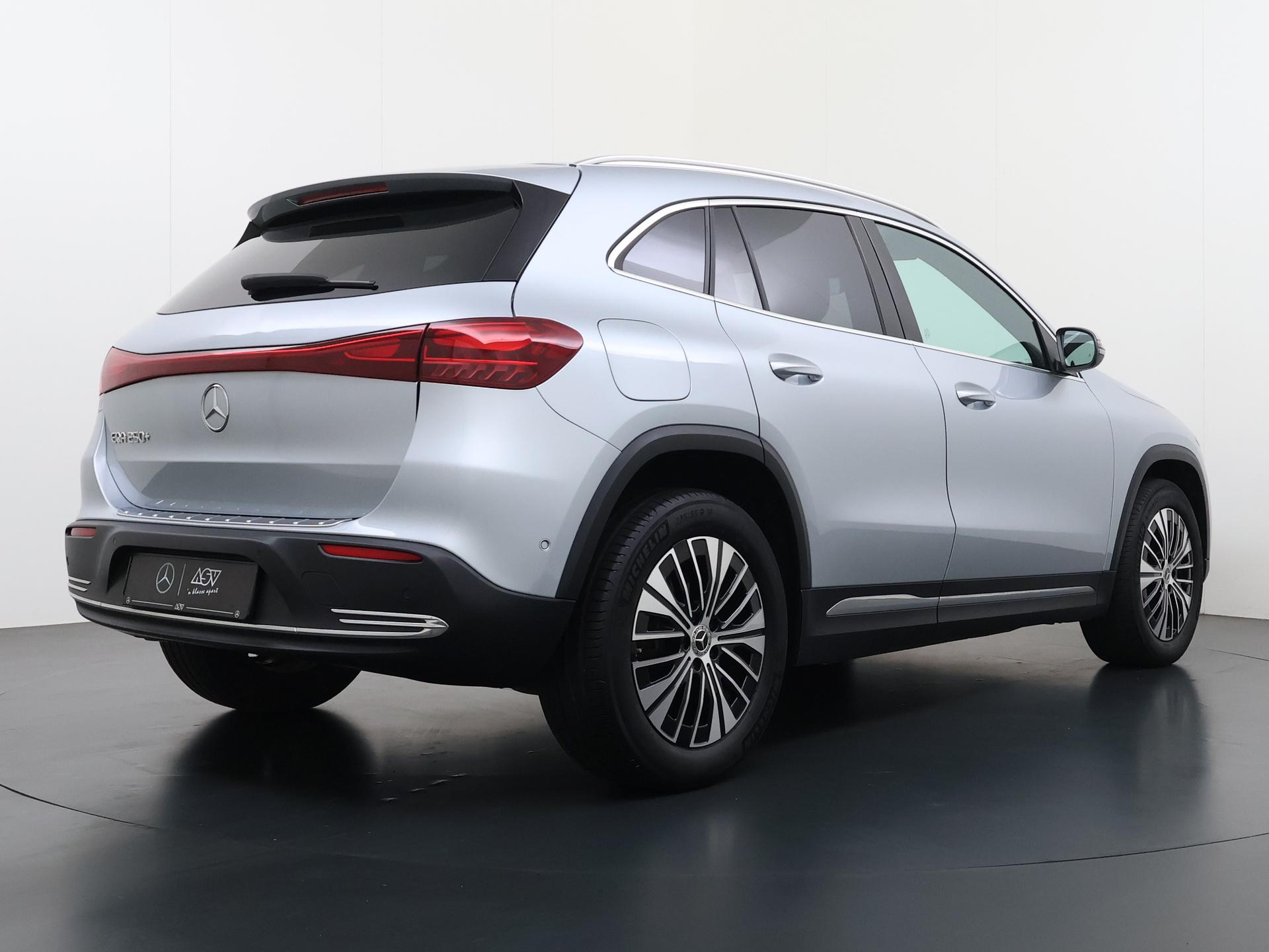 Mercedes-Benz EQA 250 Business Line 7