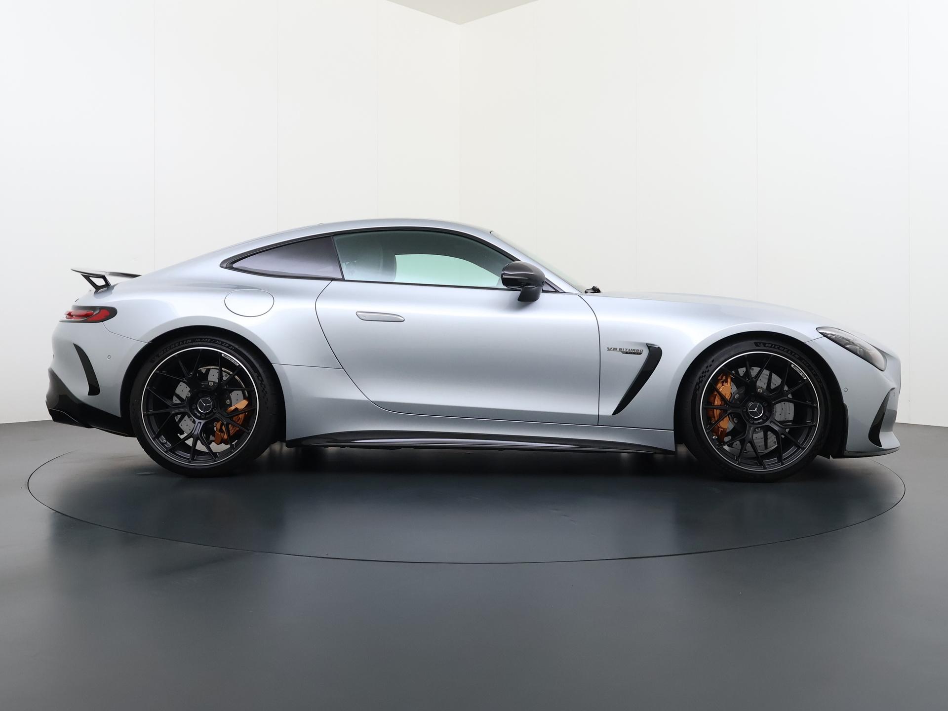Mercedes-Benz AMG GT AMG 63 4MATIC+ 10