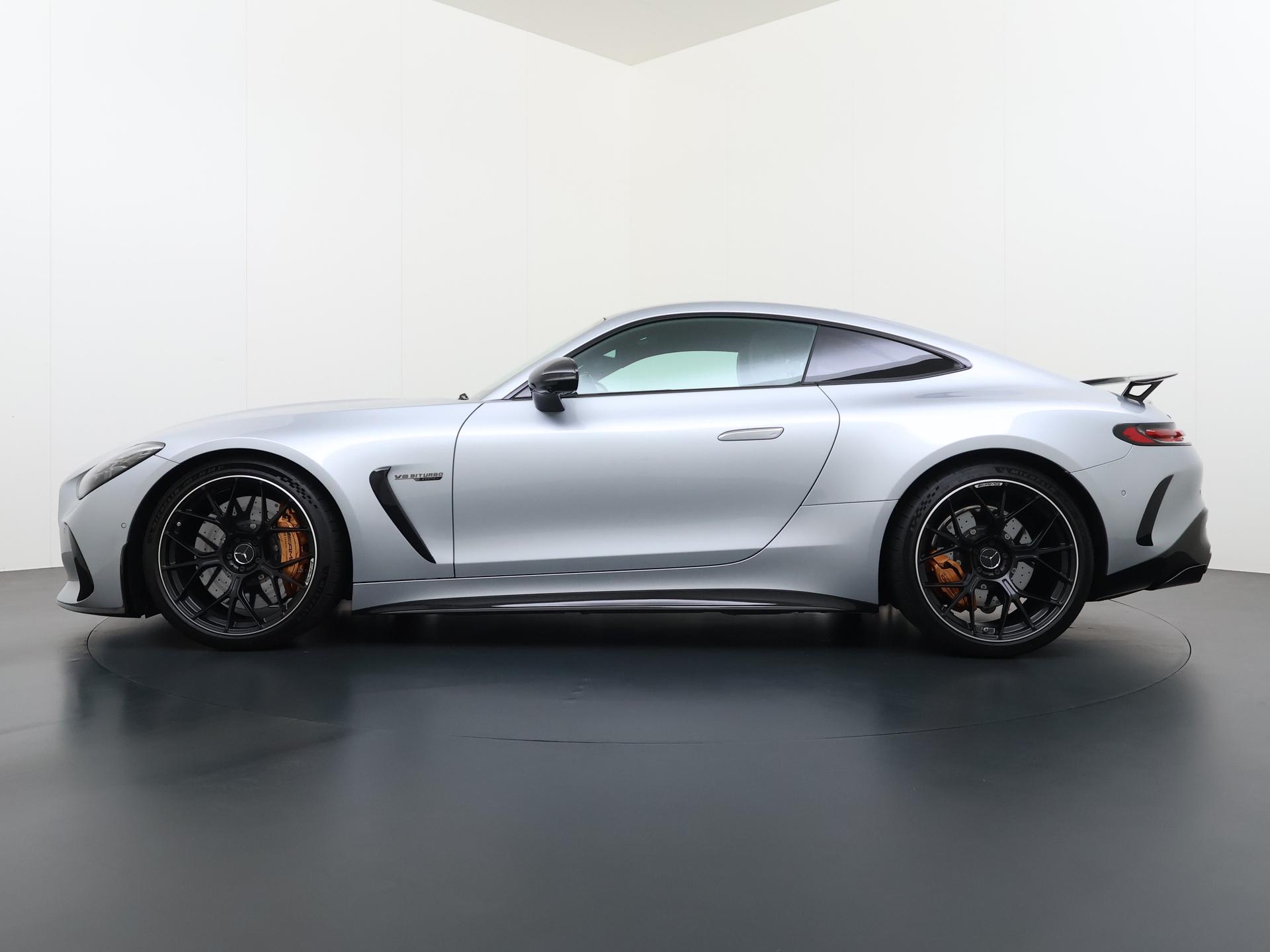 Mercedes-Benz AMG GT AMG 63 4MATIC+ 2