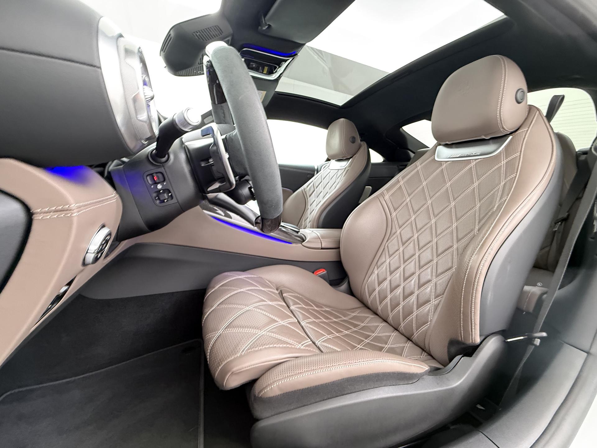 Mercedes-Benz AMG GT AMG 63 4MATIC+ 25