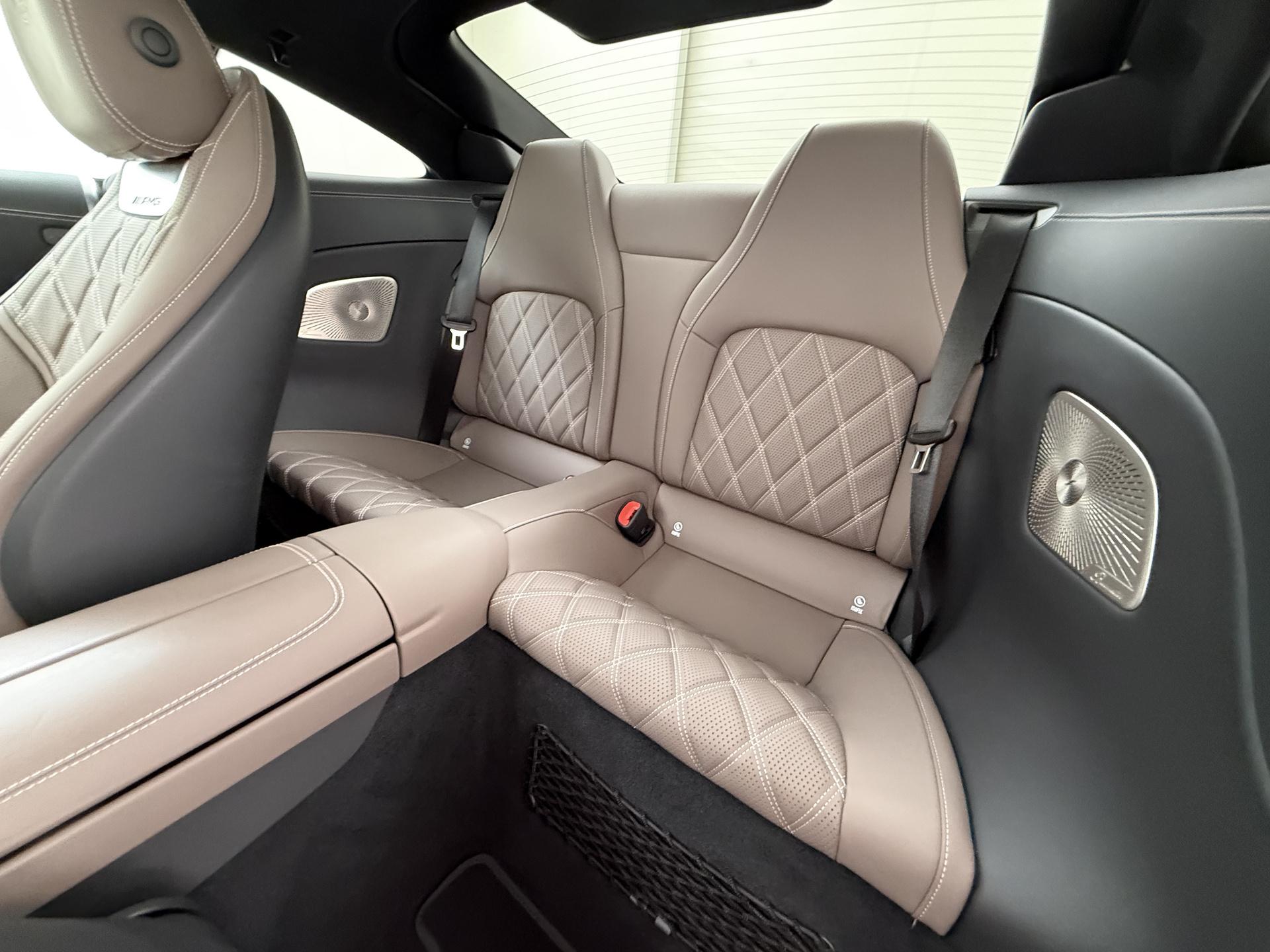 Mercedes-Benz AMG GT AMG 63 4MATIC+ 27