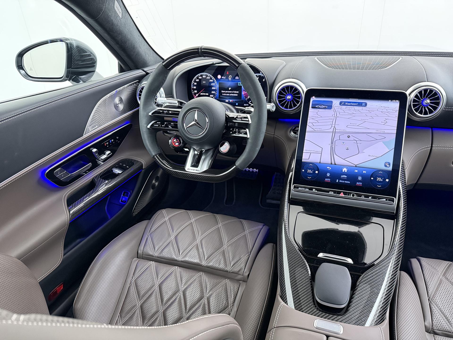 Mercedes-Benz AMG GT AMG 63 4MATIC+ 29