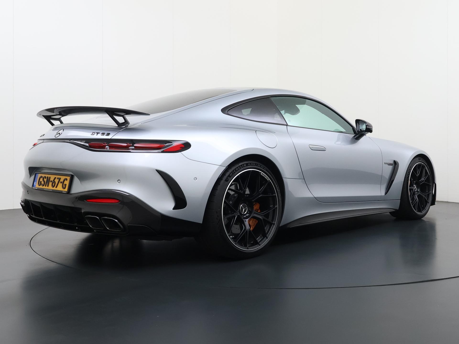 Mercedes-Benz AMG GT AMG 63 4MATIC+ 8