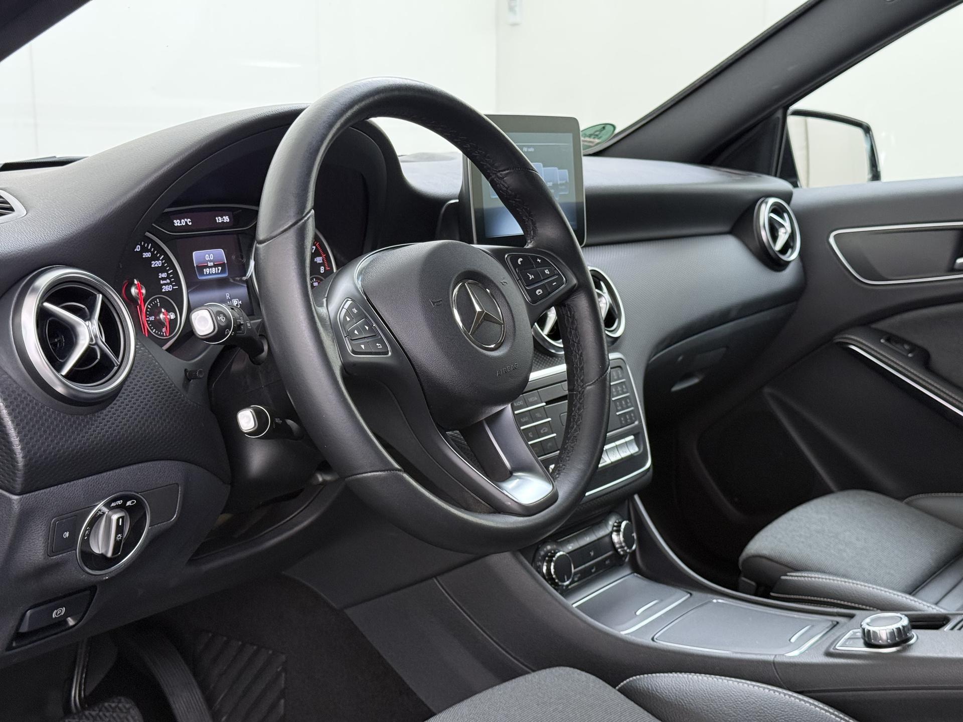 Mercedes-Benz A-klasse 180 Business Solution 11