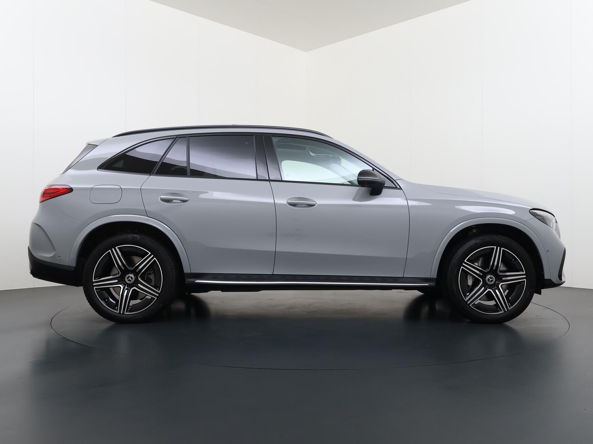 Mercedes-Benz GLC-klasse 300e 4MATIC AMG Line Premium Plus 10