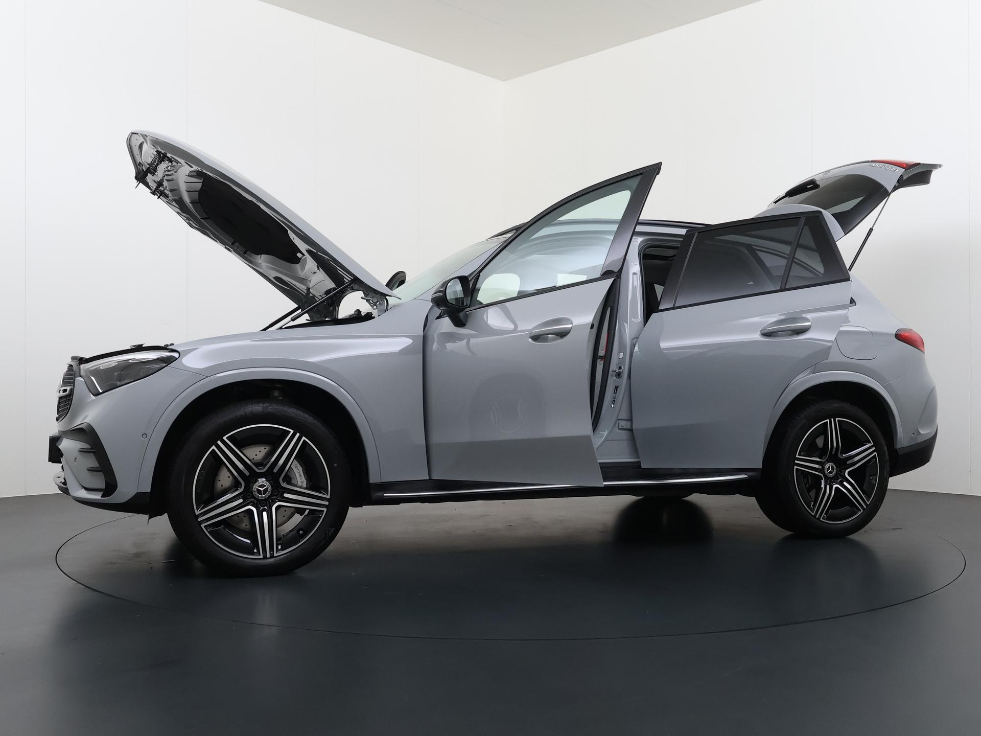 Mercedes-Benz GLC-klasse 300e 4MATIC AMG Line Premium Plus 16