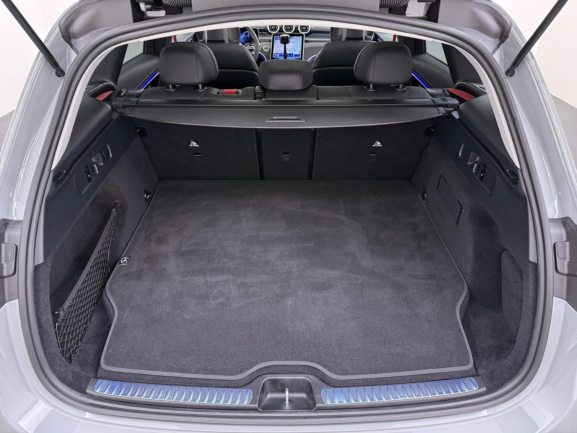 Mercedes-Benz GLC-klasse 300e 4MATIC AMG Line Premium Plus 19