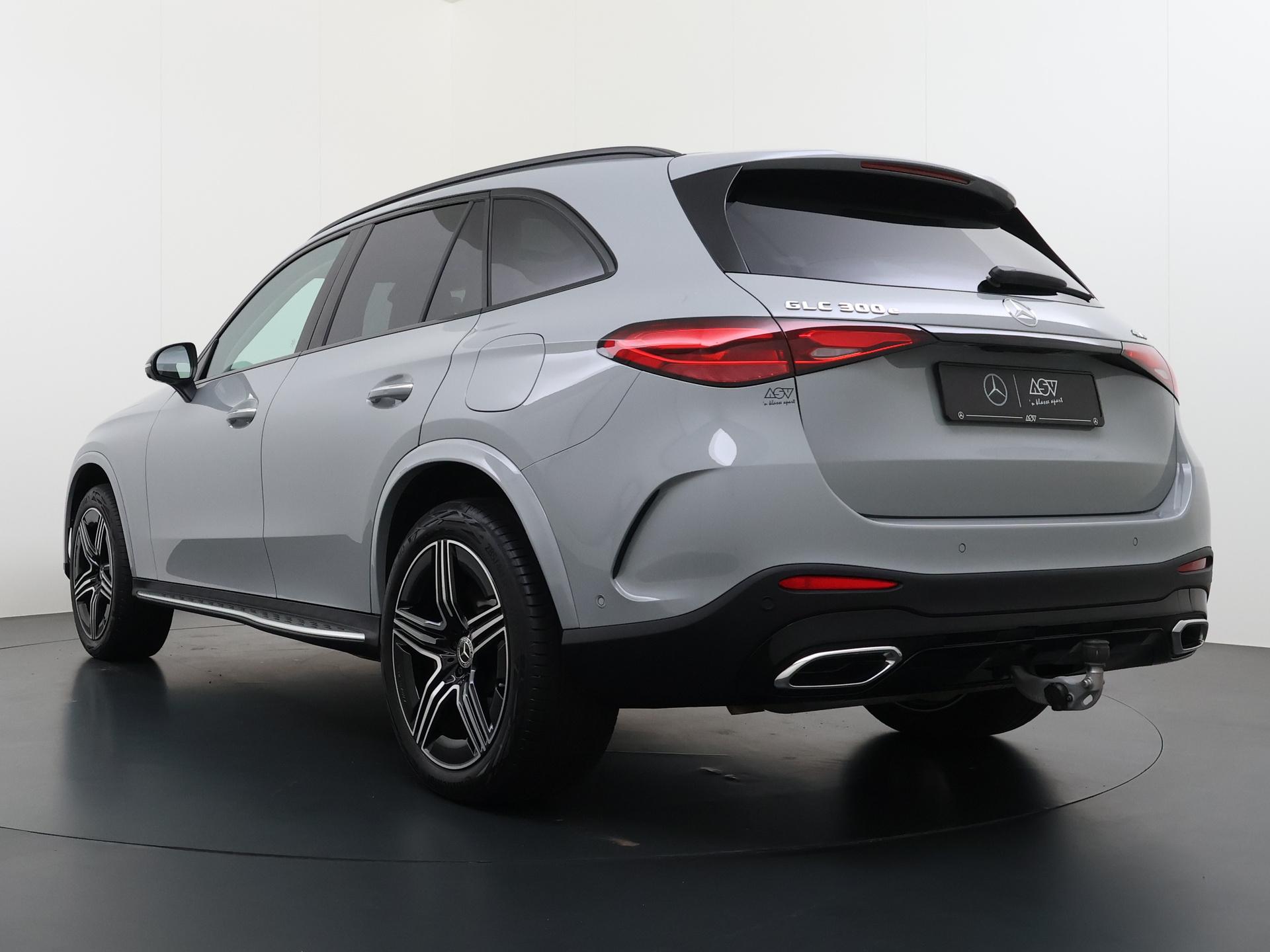 Mercedes-Benz GLC-klasse 300e 4MATIC AMG Line Premium Plus 4