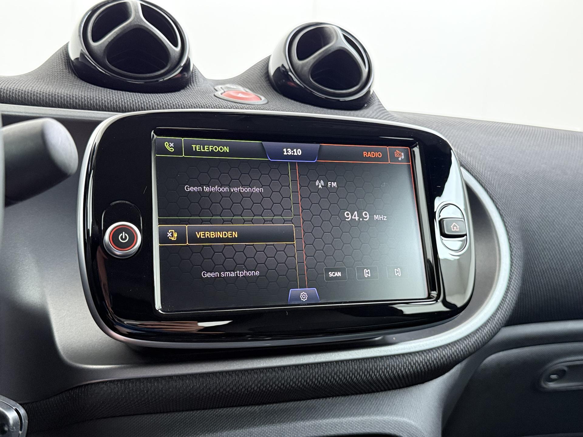 Smart fortwo cabrio EQ 27