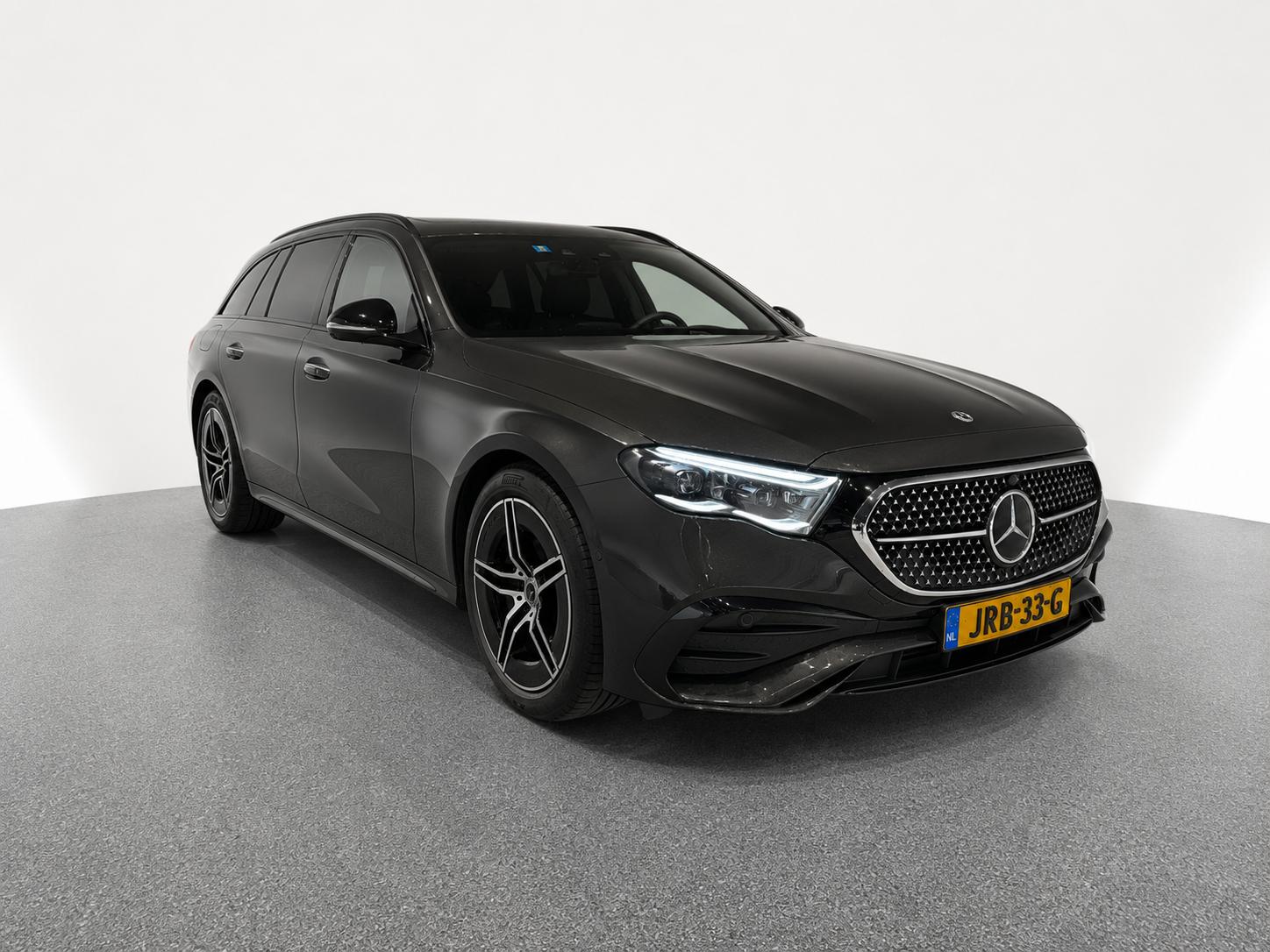 Mercedes-Benz E-klasse Estate 300 de AMG Line 2