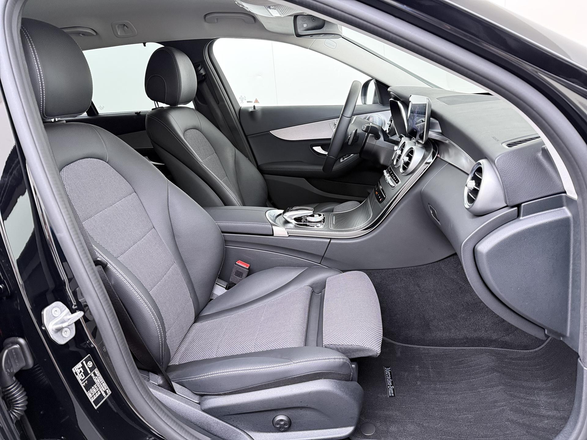 Mercedes-Benz C-klasse Estate 300 e Advantage Pack 17