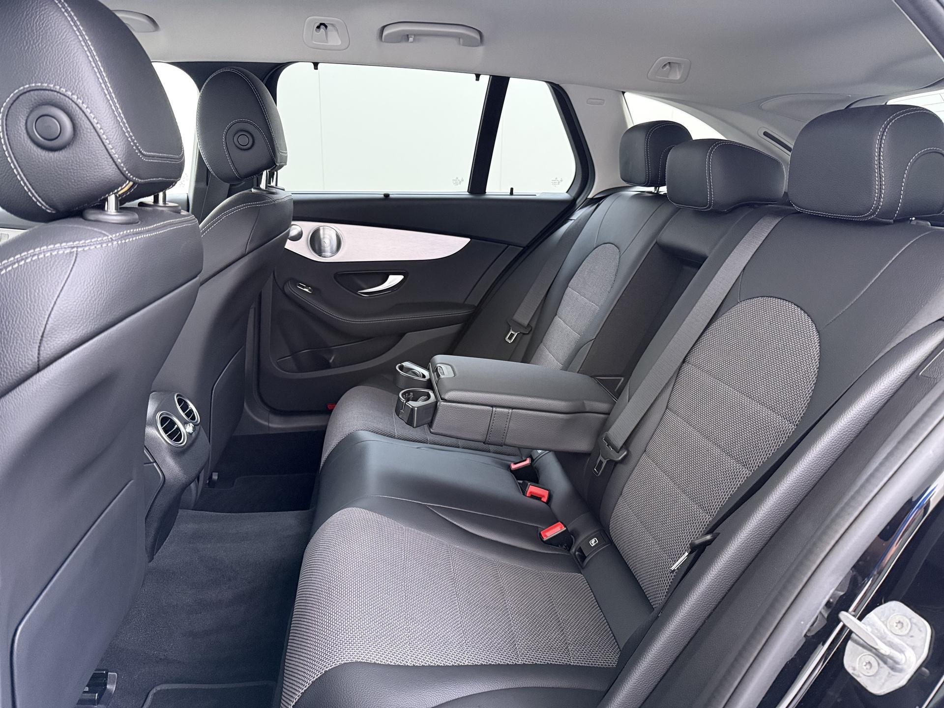 Mercedes-Benz C-klasse Estate 300 e Advantage Pack 8
