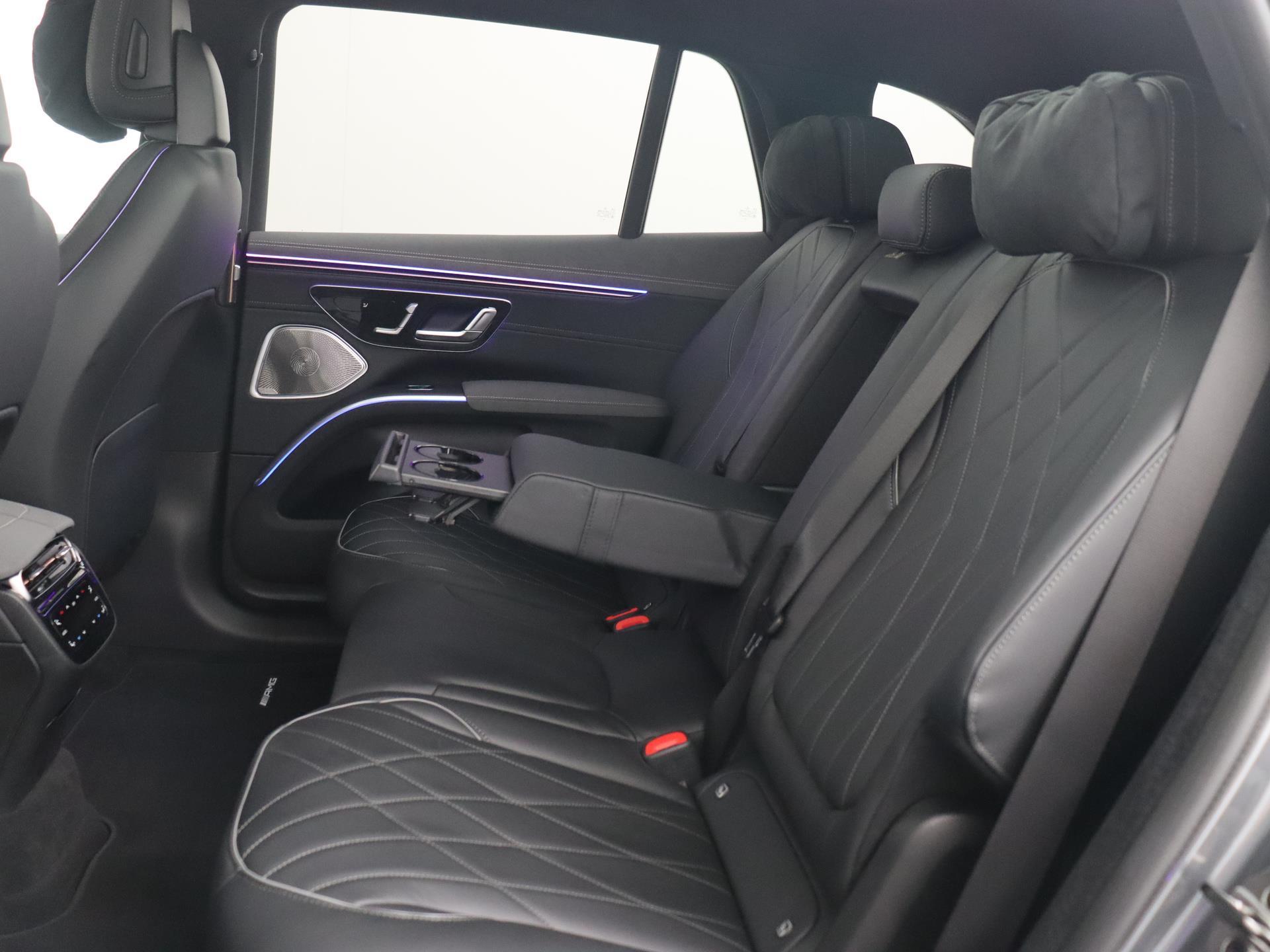 Mercedes-Benz EQS SUV 450 4MATIC AMG Line 108 kWh 14