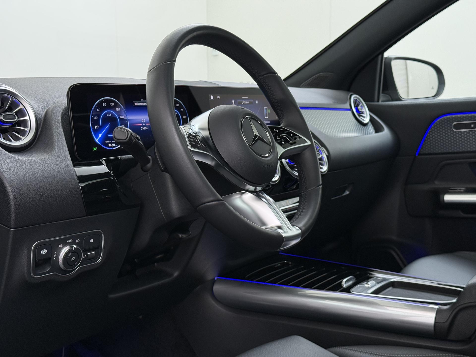 Mercedes-Benz EQA 250+ 20