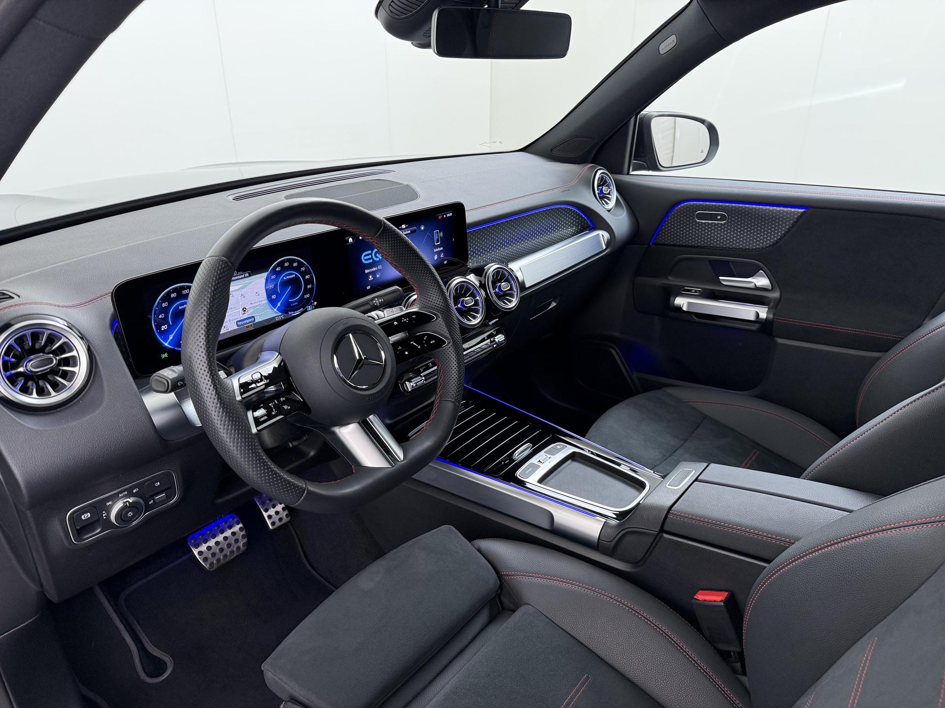 Mercedes-Benz EQB 250+ Business Solution AMG 1