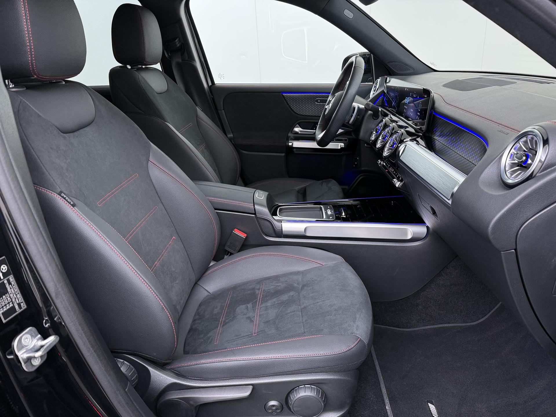 Mercedes-Benz EQB 250+ Business Solution AMG 48