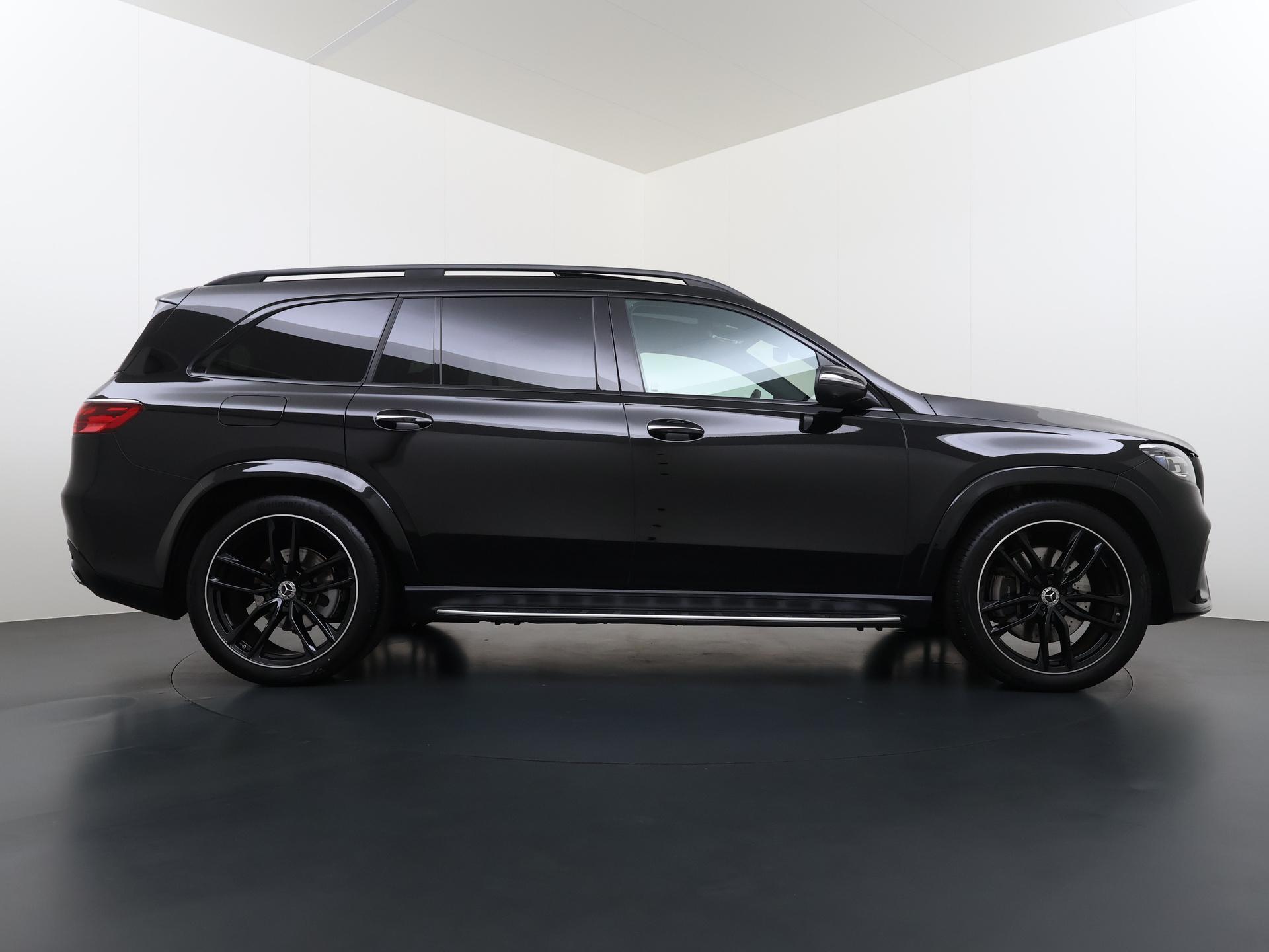 Mercedes-Benz GLS 450 4MATIC AMG Line Premium Plus 10