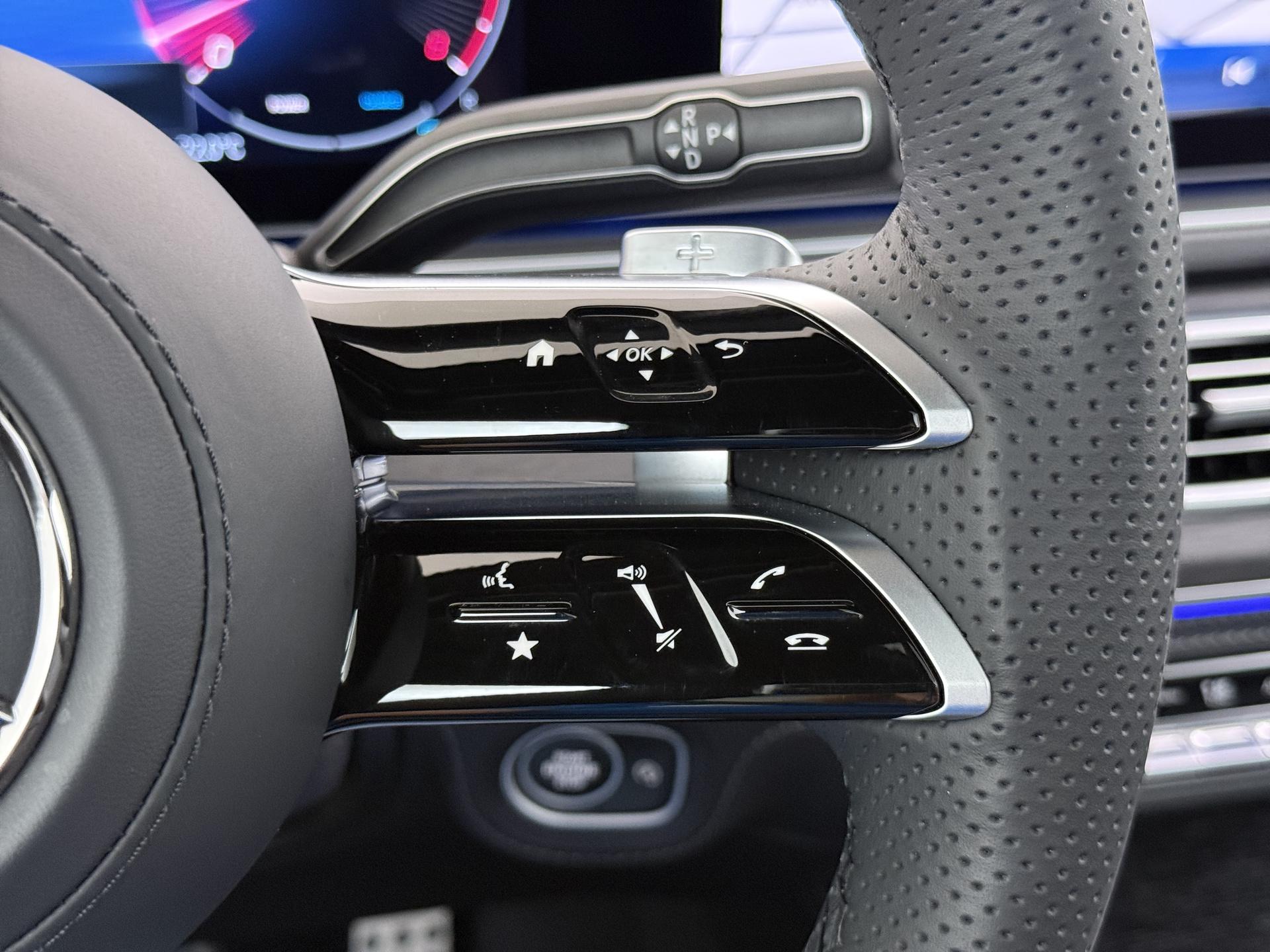 Mercedes-Benz GLS 450 4MATIC AMG Line Premium Plus 40