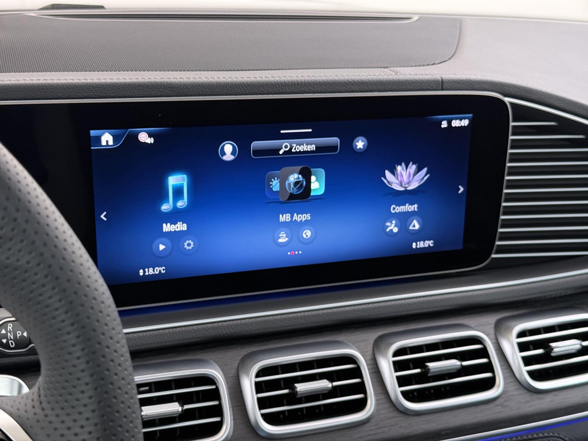 Mercedes-Benz GLS 450 4MATIC AMG Line Premium Plus 44