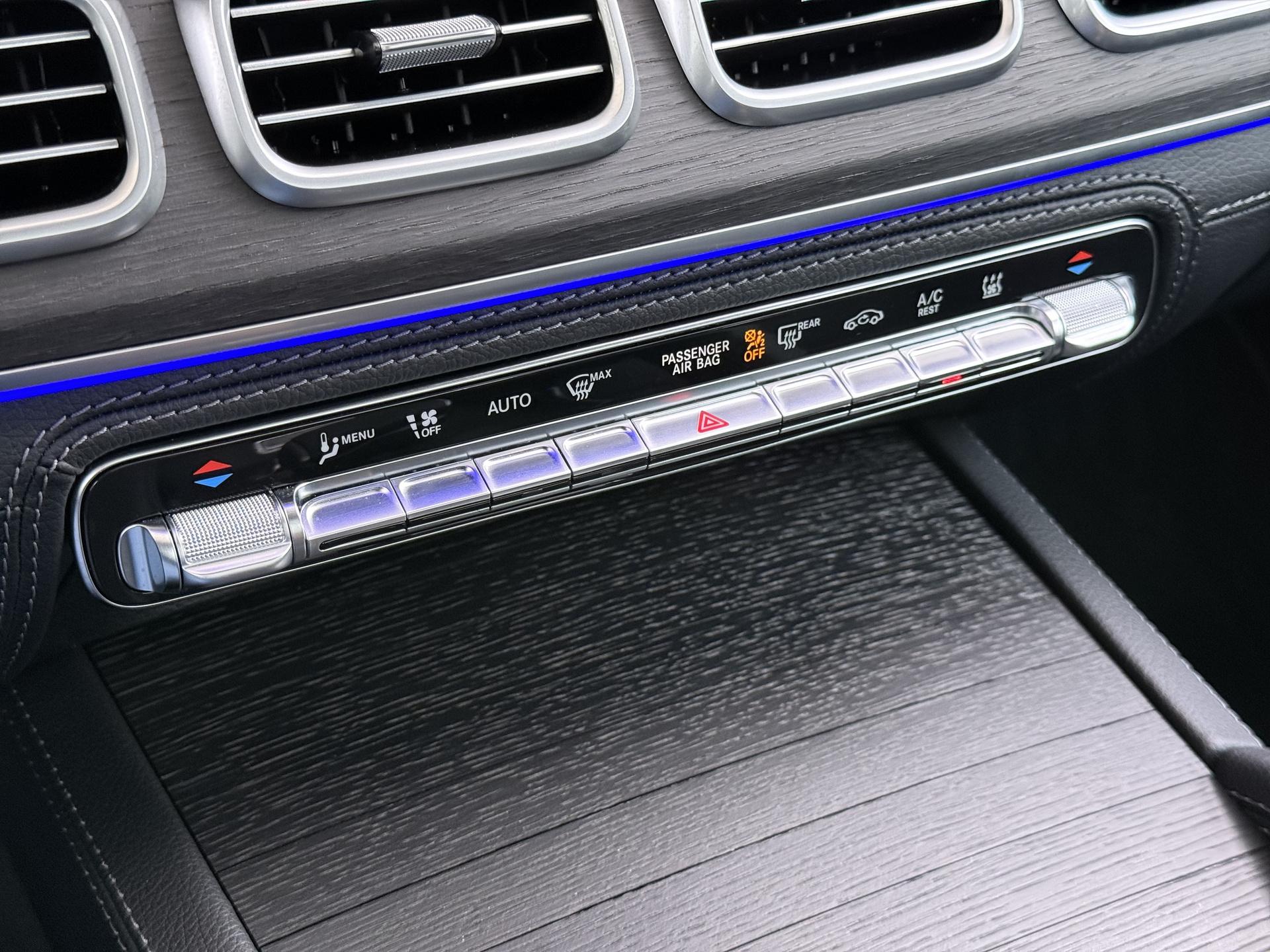 Mercedes-Benz GLS 450 4MATIC AMG Line Premium Plus 56