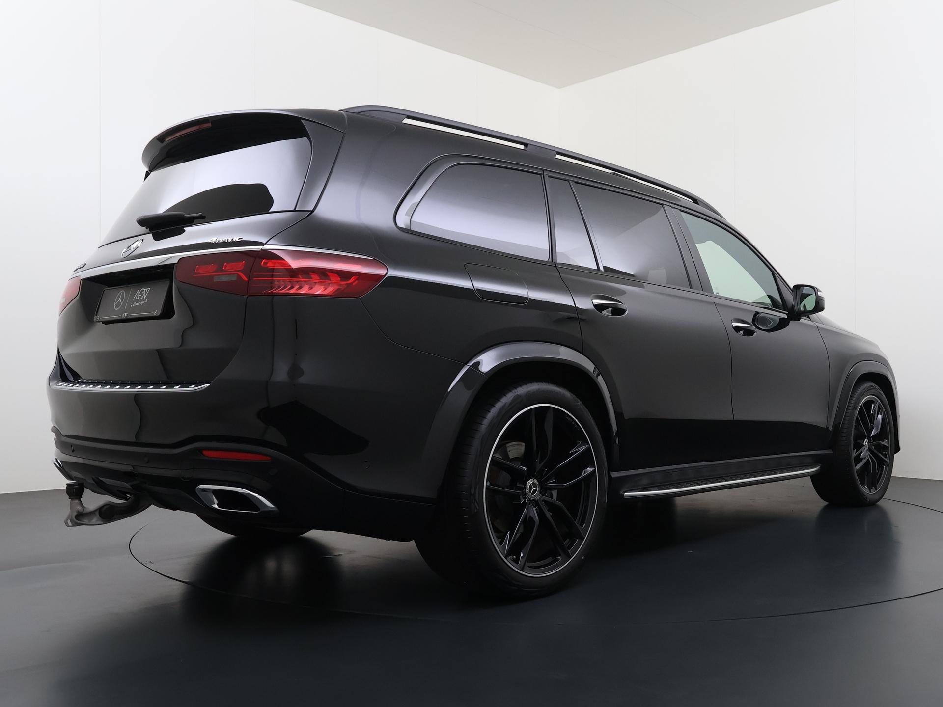 Mercedes-Benz GLS 450 4MATIC AMG Line Premium Plus 8