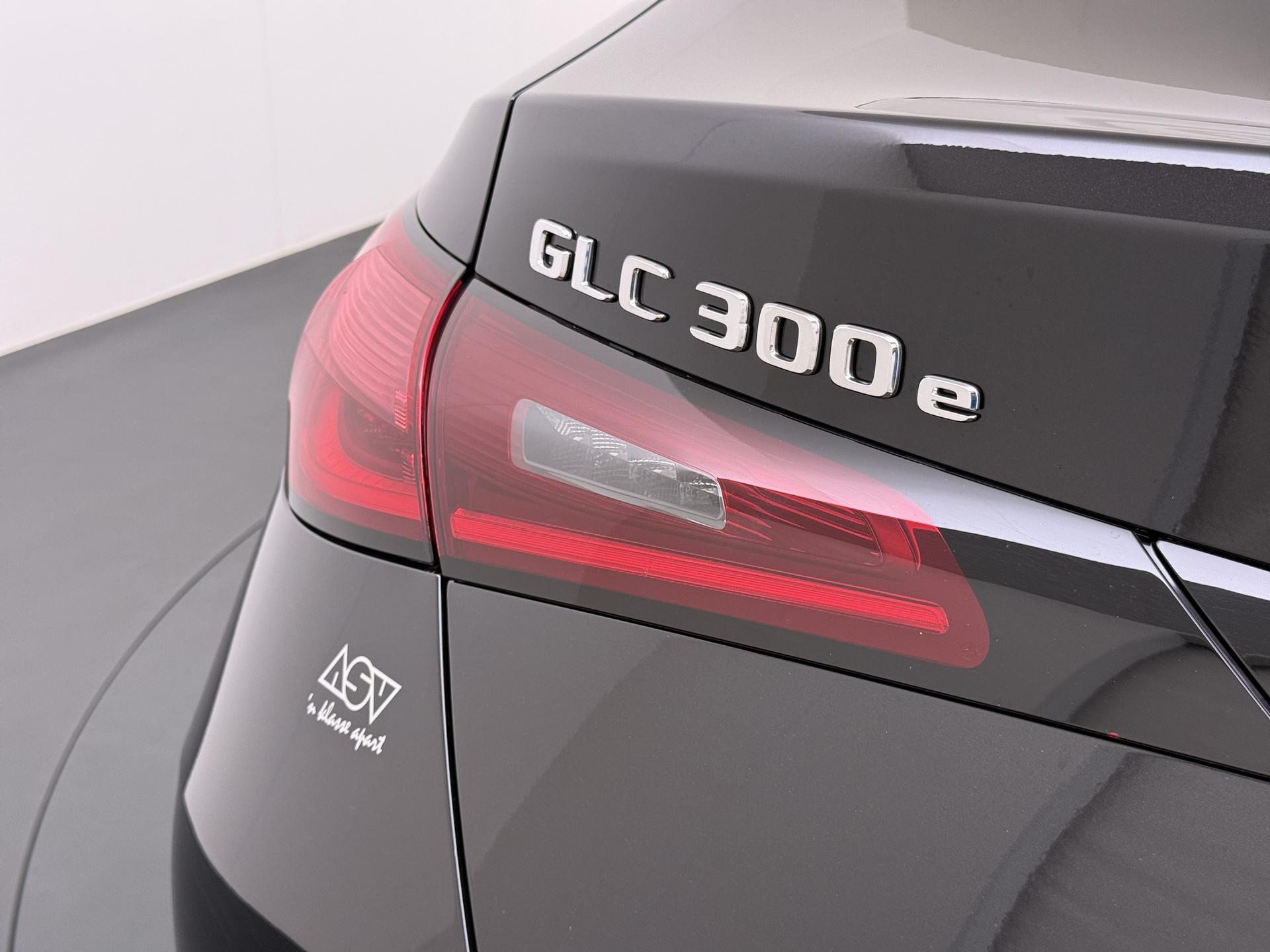 Mercedes-Benz GLC-klasse Coupé 300e 4MATIC Sport Edition 17